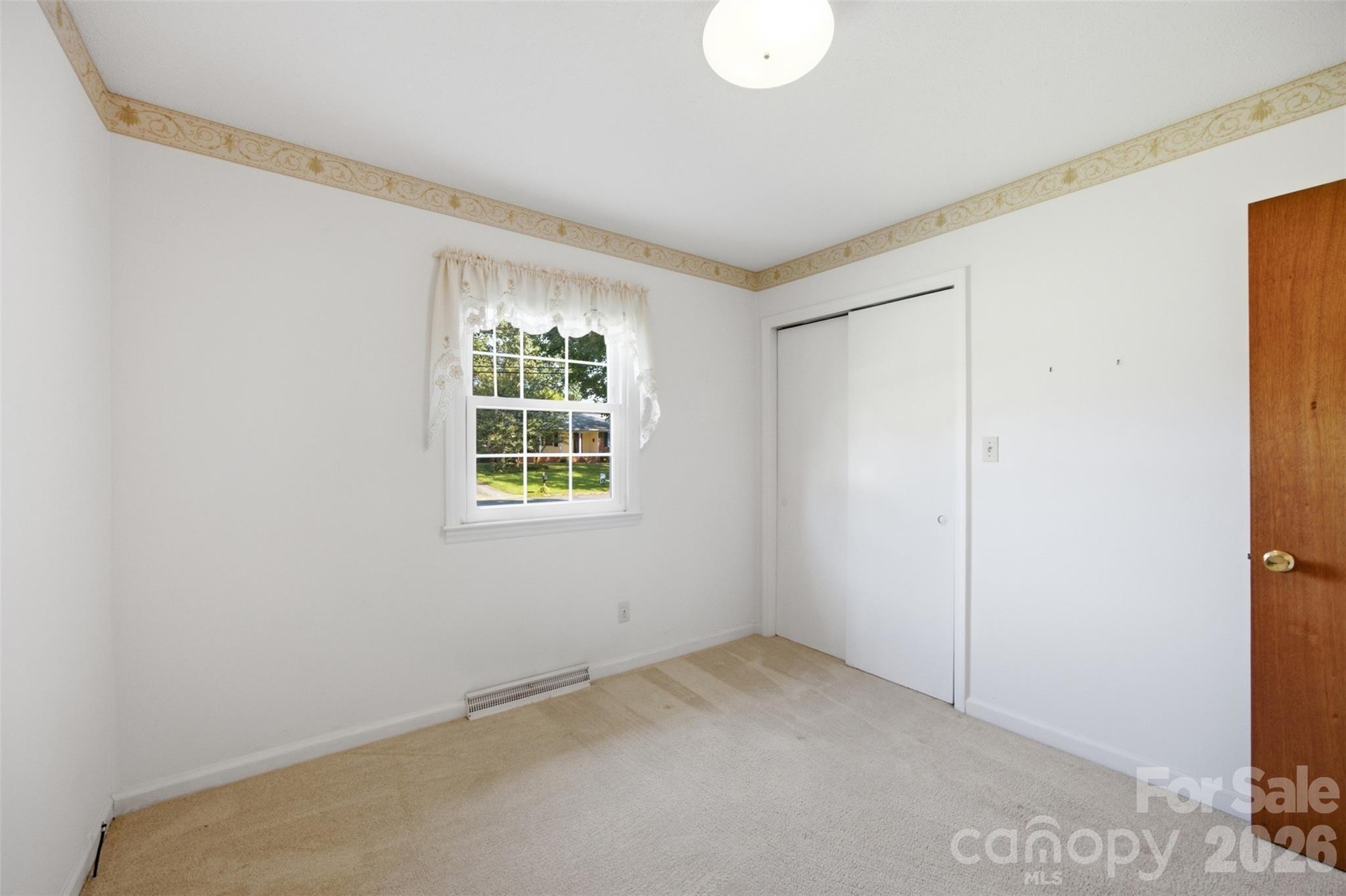 2311 Shaw Avenue Property Photo 13