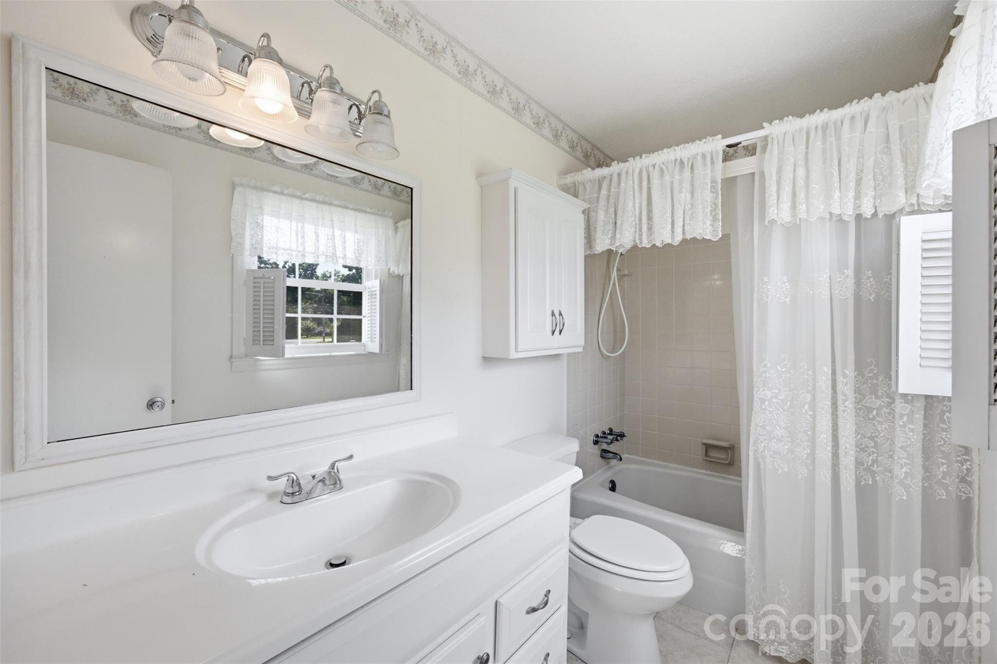 2311 Shaw Avenue Property Photo 18
