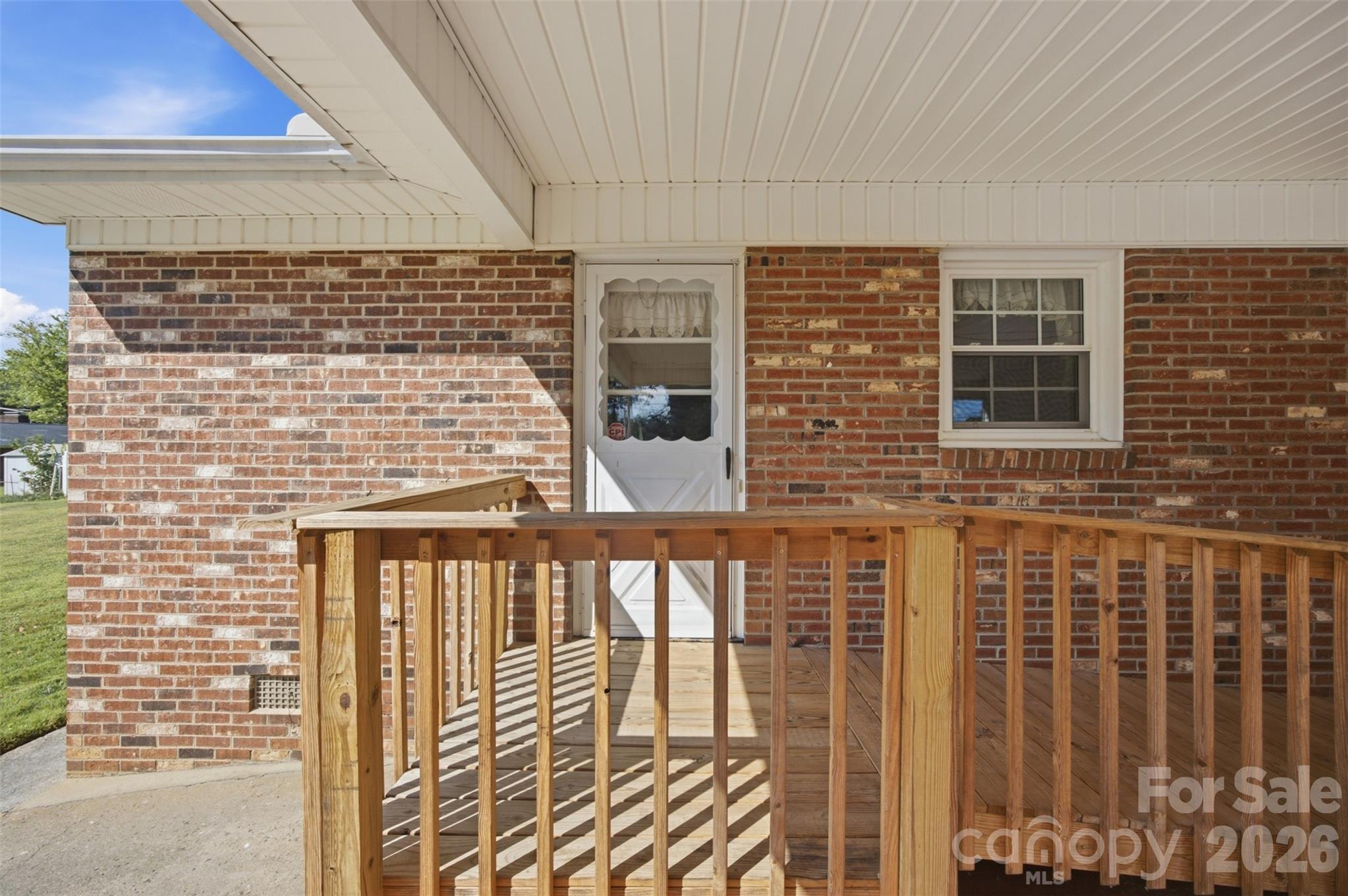 2311 Shaw Avenue Property Photo 22