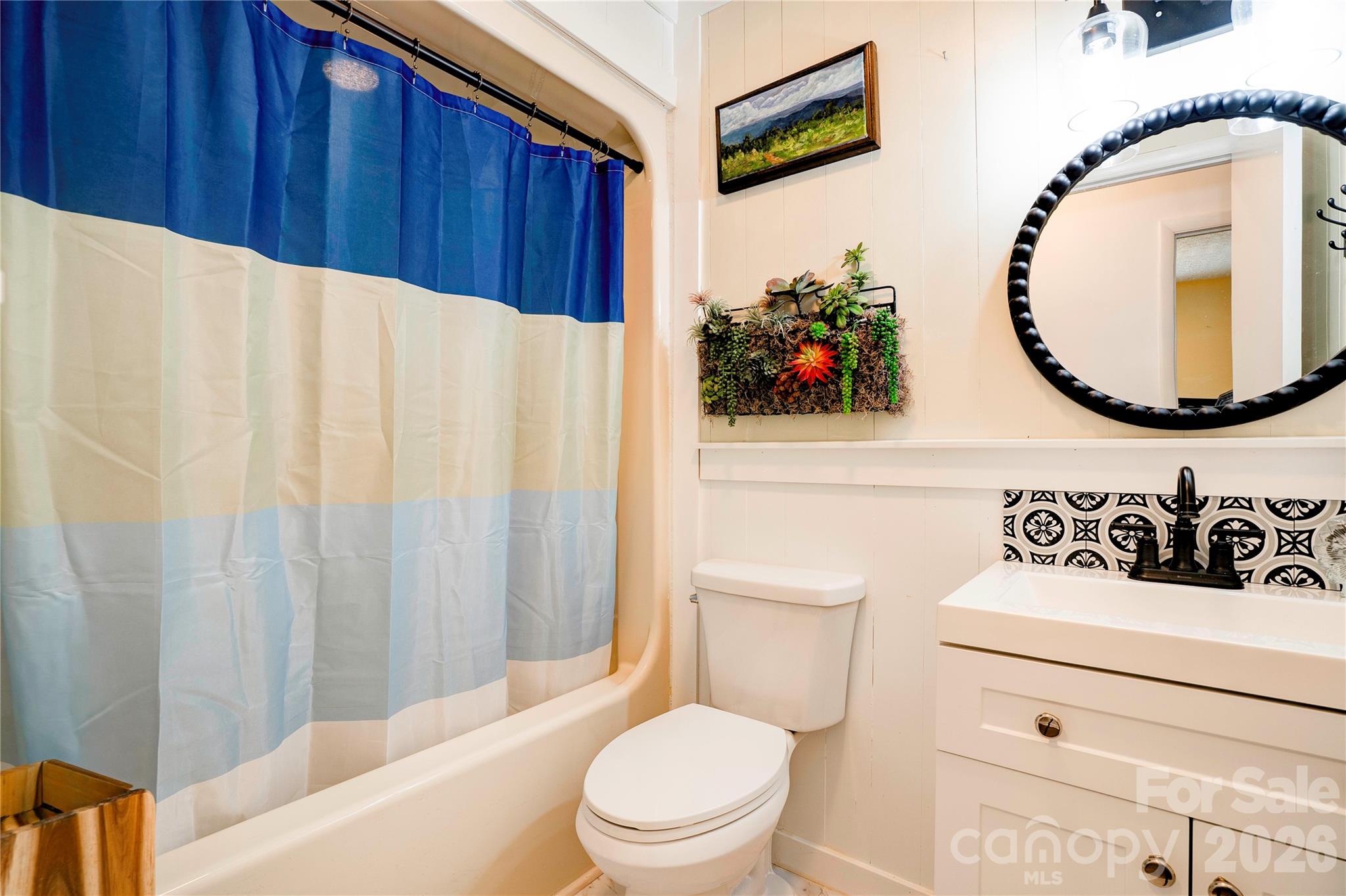 8 Charger Court Property Photo 27