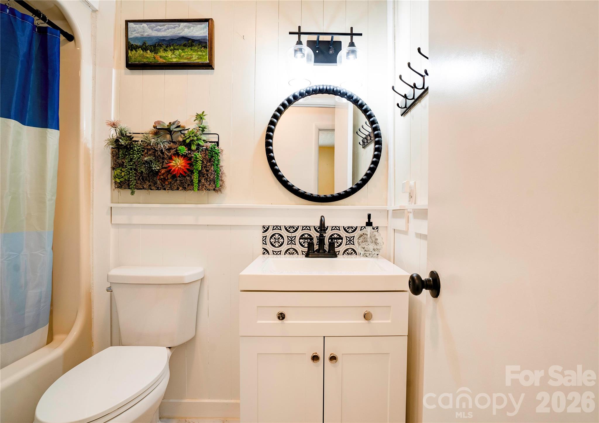 8 Charger Court Property Photo 28
