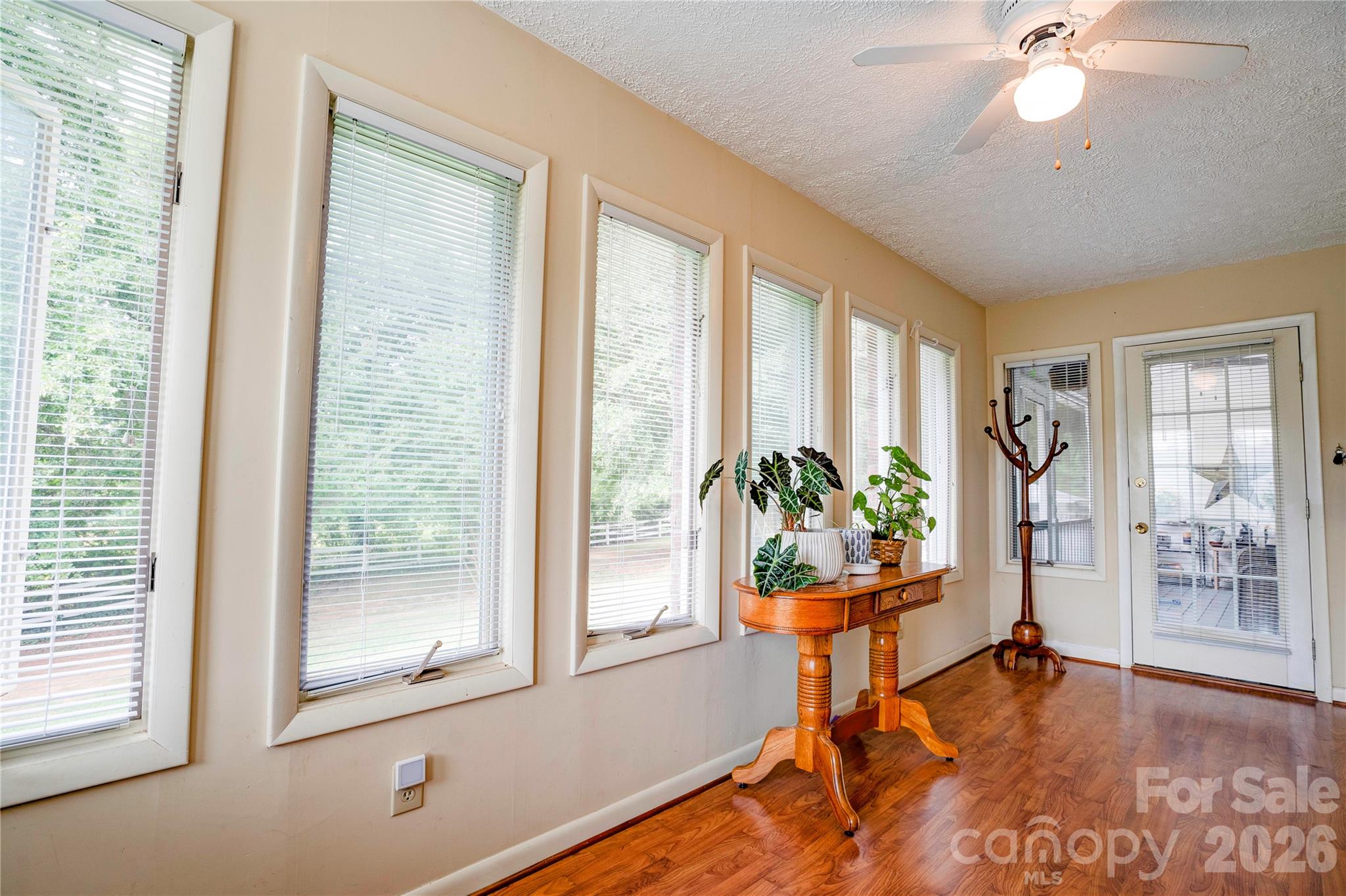8 Charger Court Property Photo 31