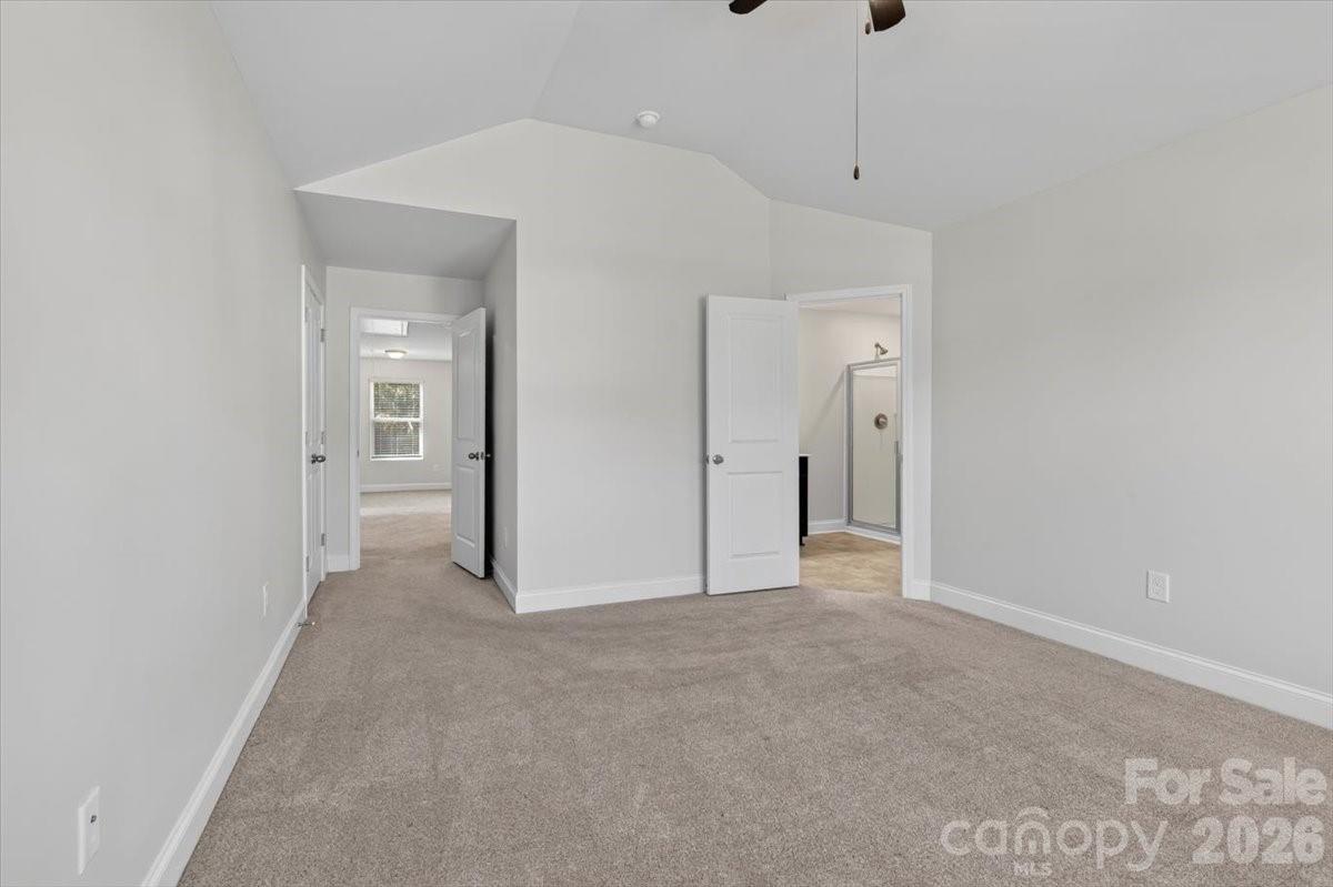 1406 Black Walnut Street Property Photo 16