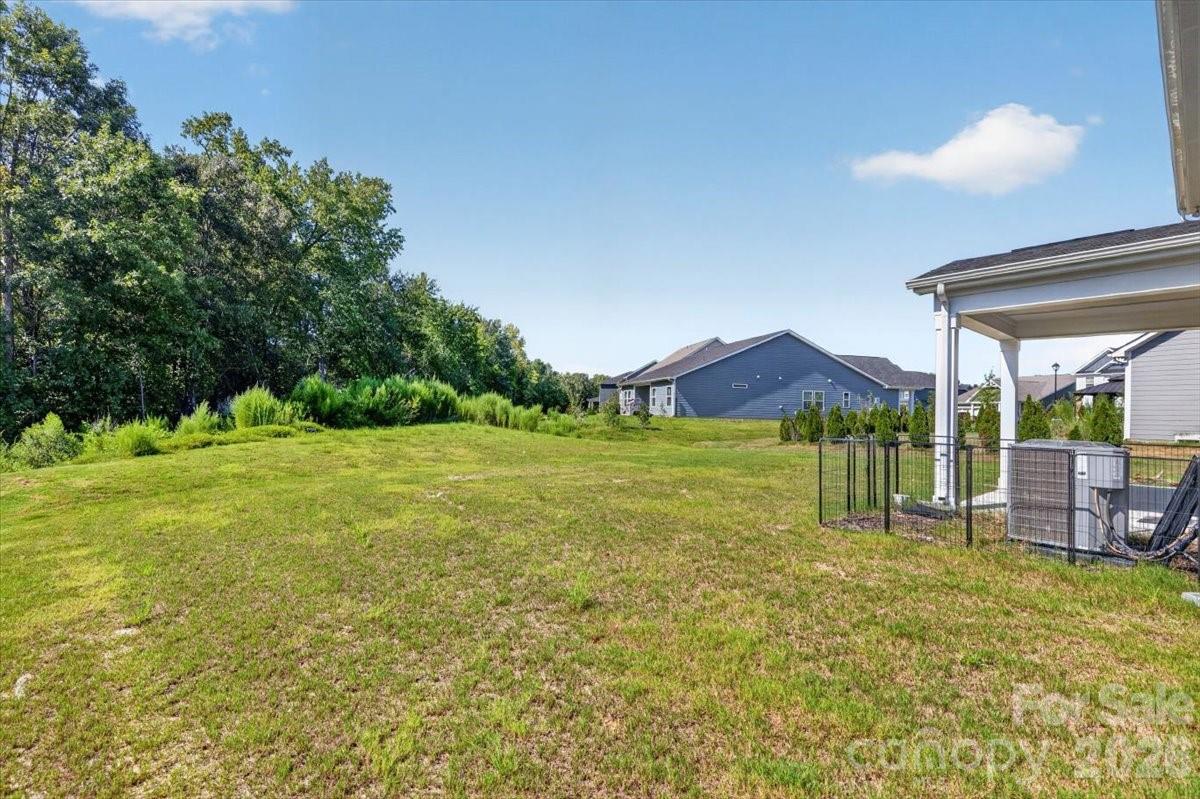 1406 Black Walnut Street Property Photo 27