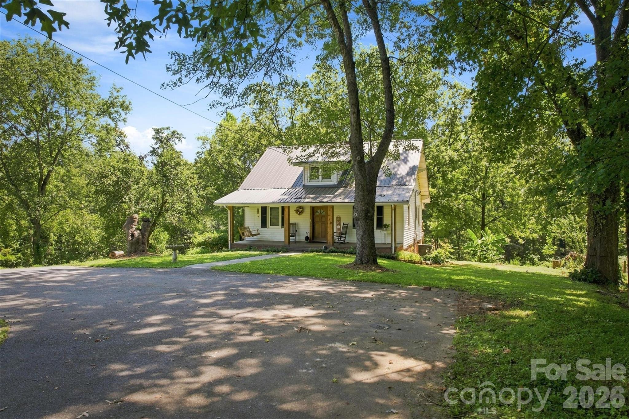 116 Amherst Road Property Photo 2