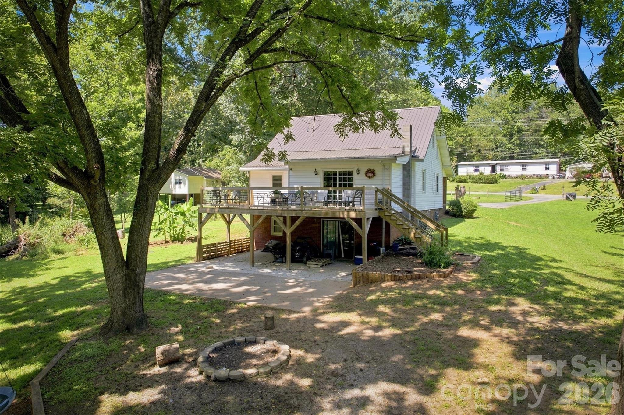 116 Amherst Road Property Photo 5