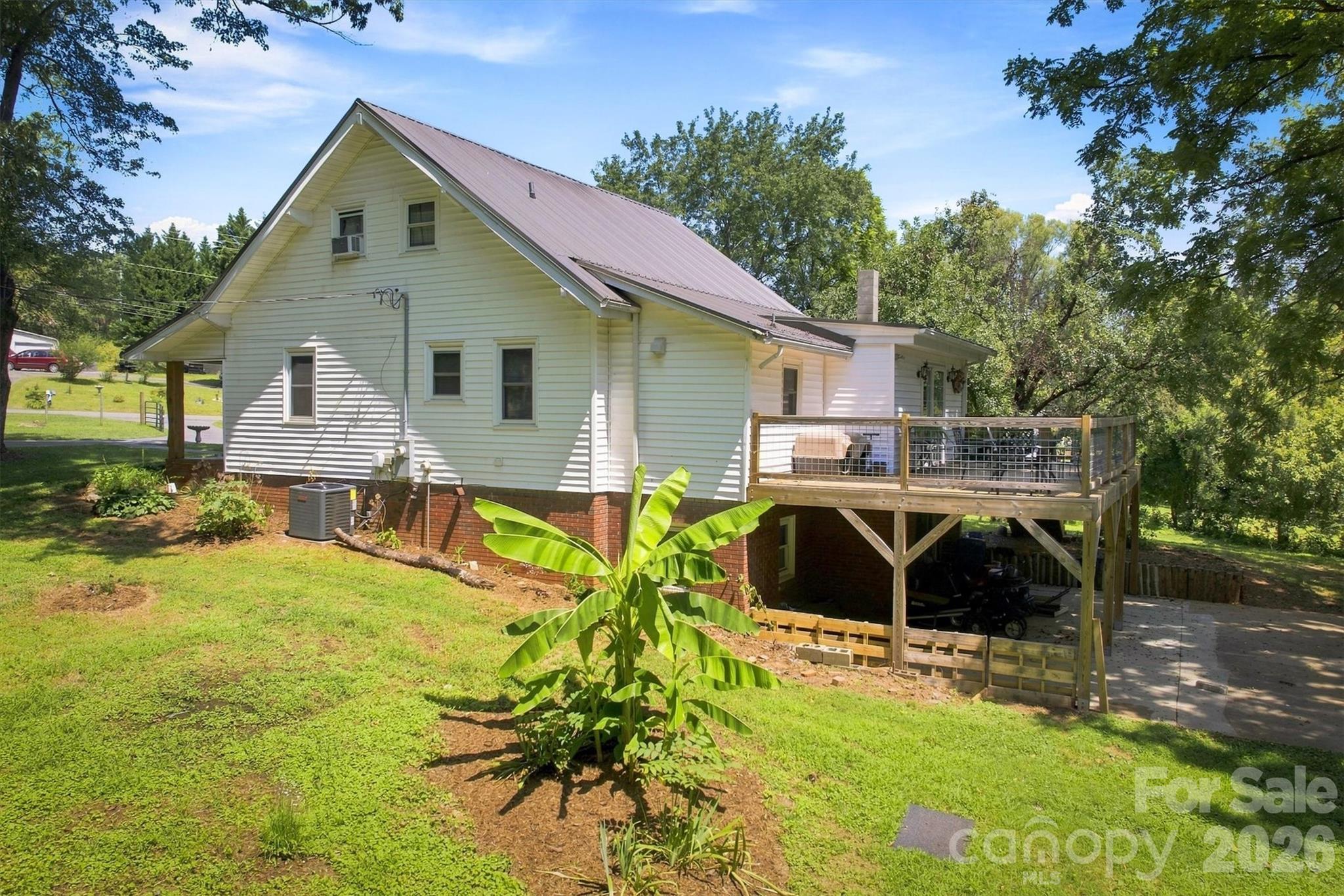 116 Amherst Road Property Photo 7