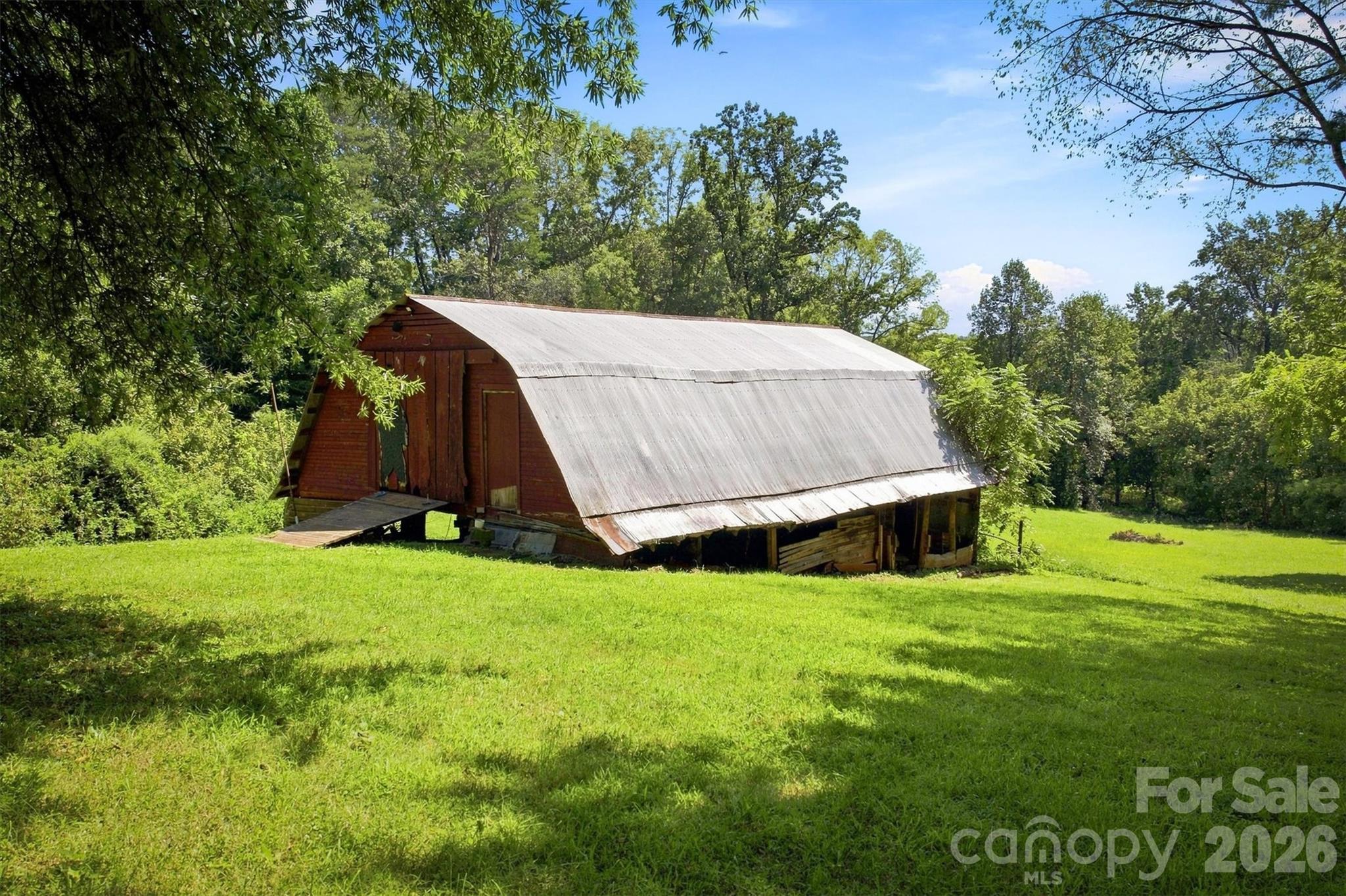 116 Amherst Road Property Photo 9