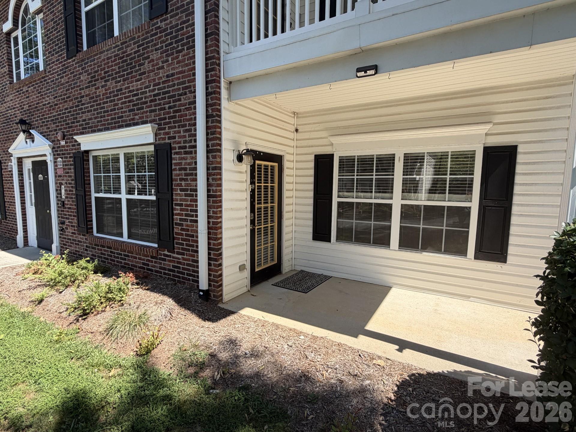 21231 Hickory Street Property Photo 2