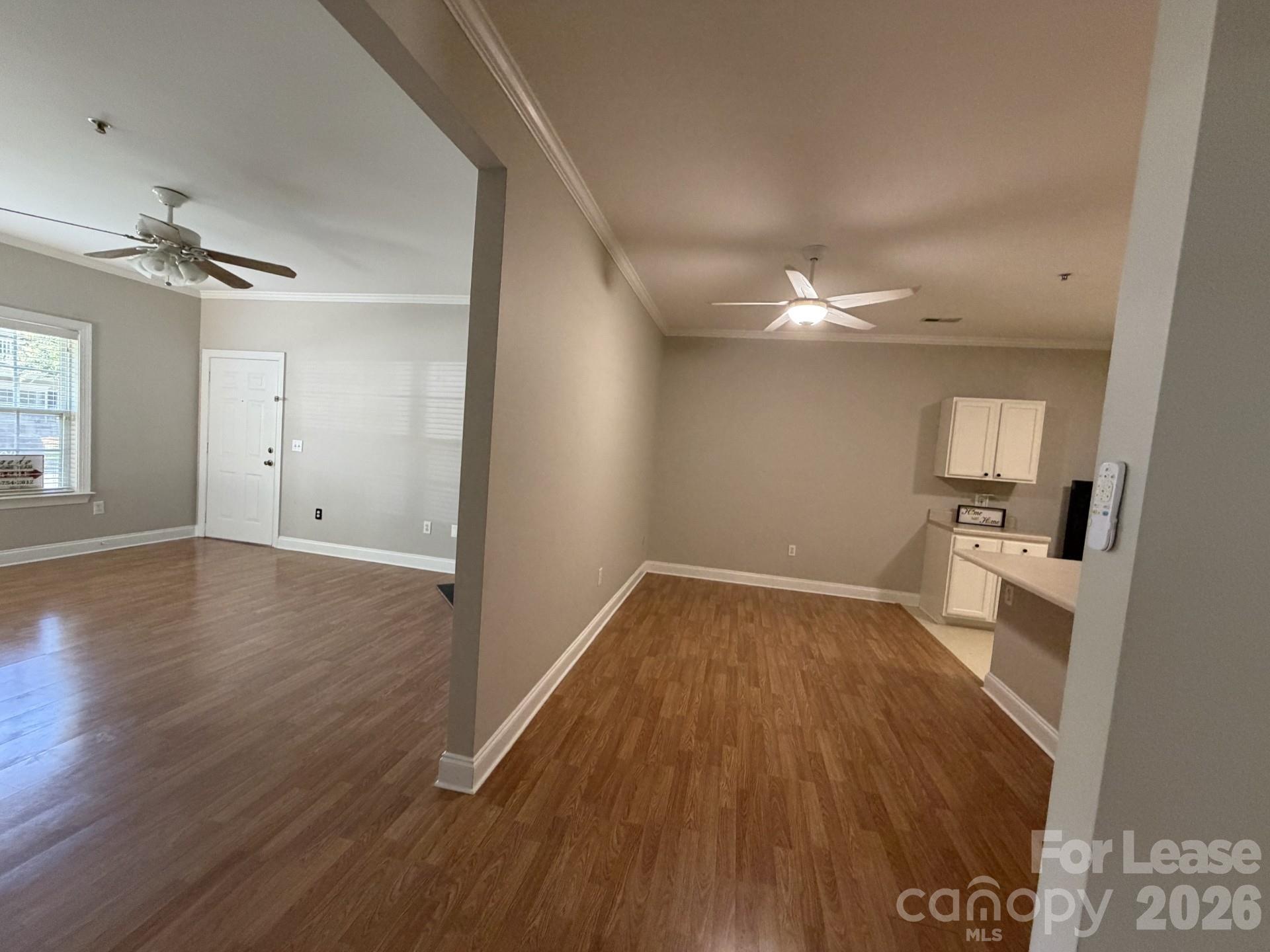 21231 Hickory Street Property Photo 4