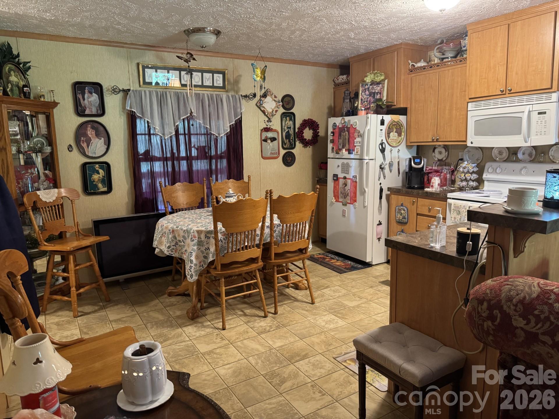 165 Shea Drive Property Photo 3