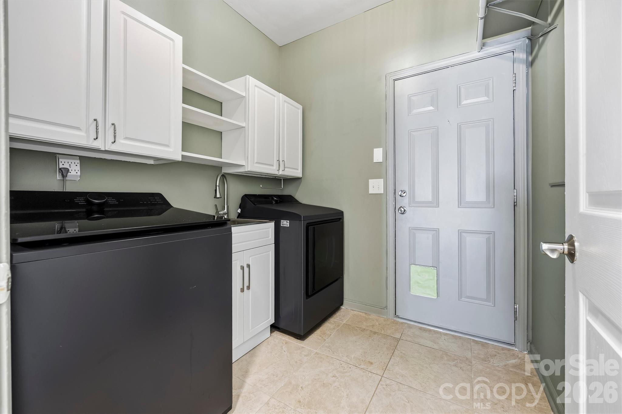 141 Wren Hill Drive Property Photo 16
