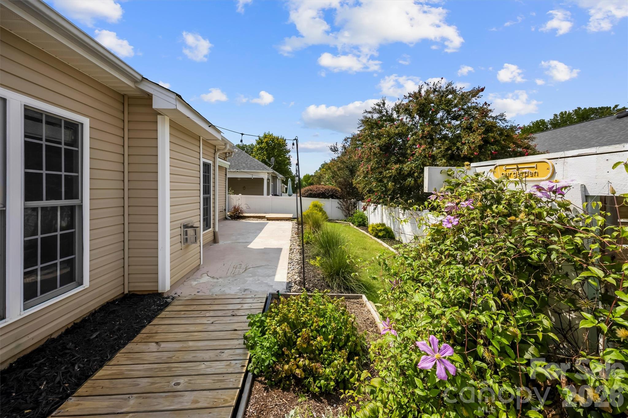 141 Wren Hill Drive Property Photo 38