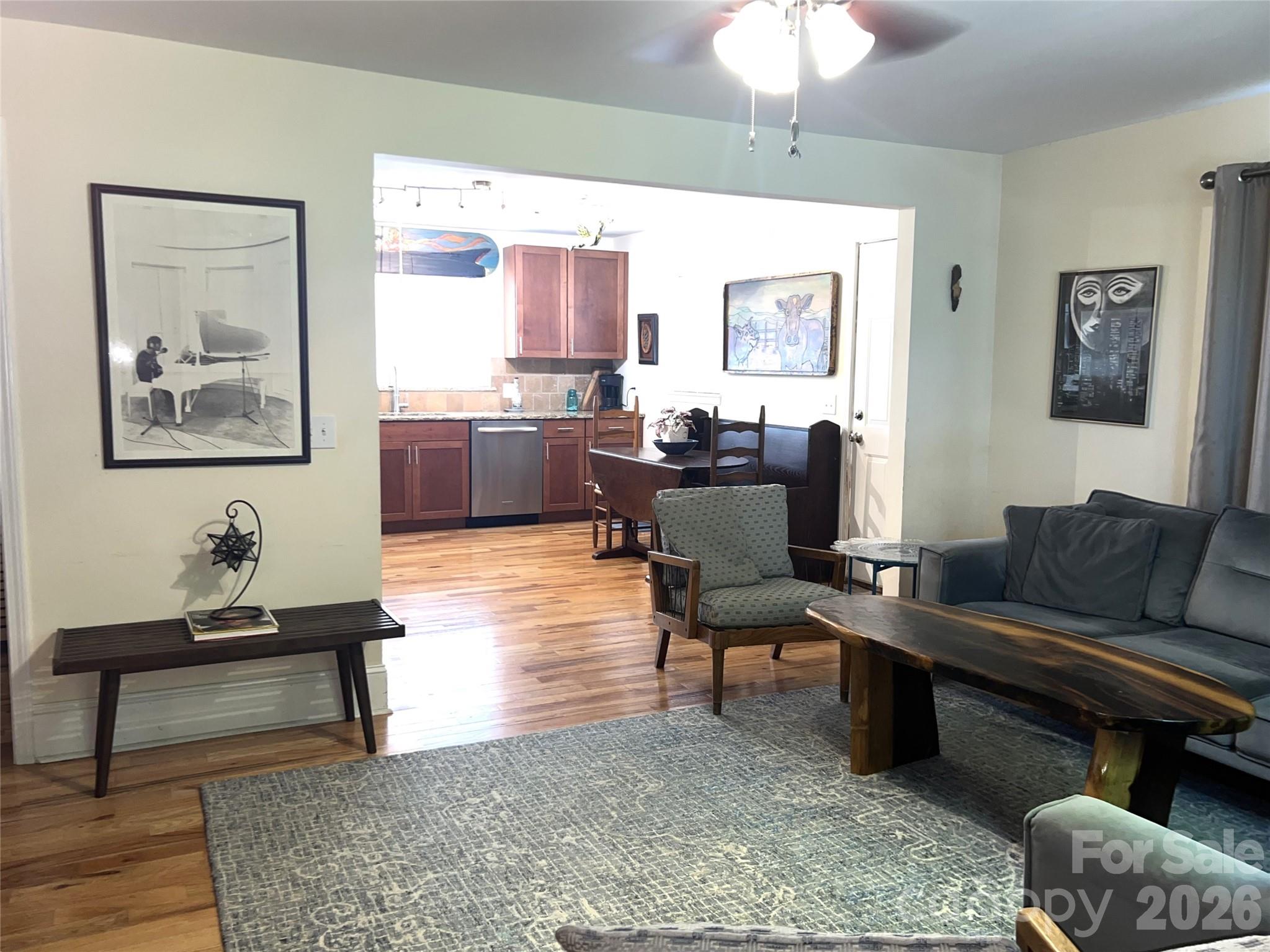 213 Erwin Street Property Photo 6