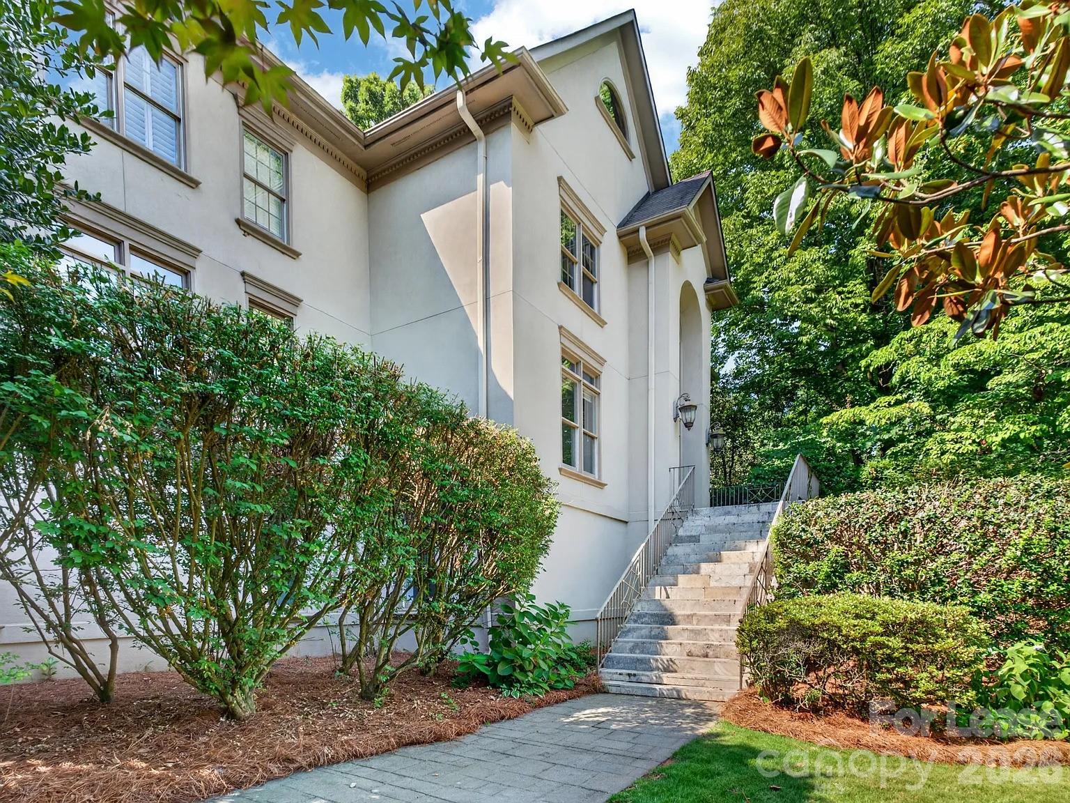 4811 Old Course Drive Property Photo 1