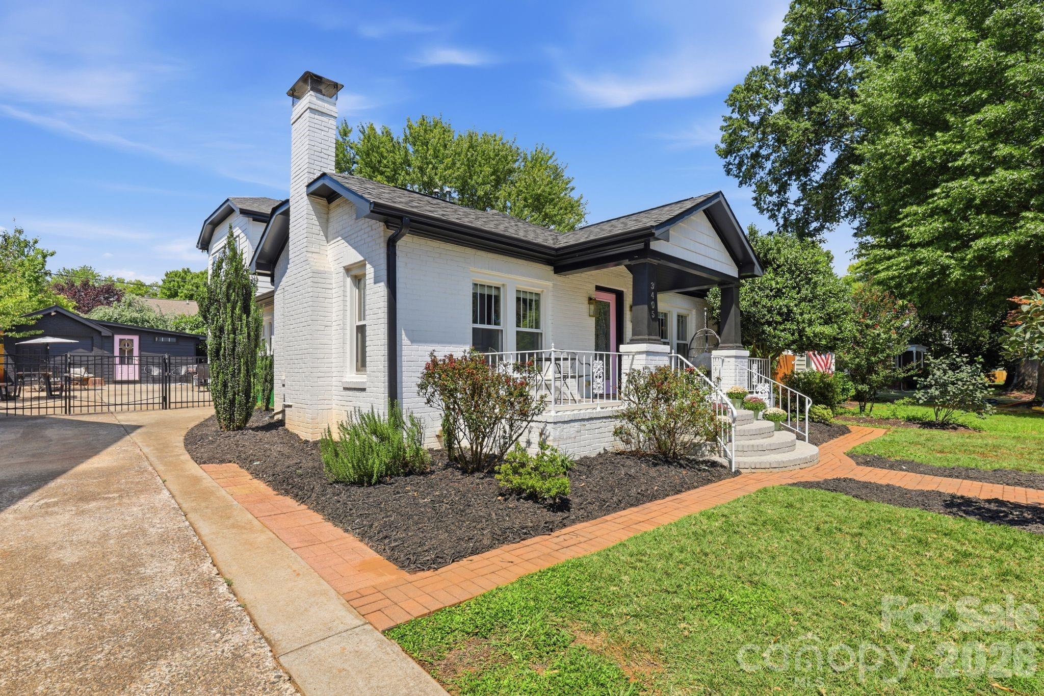 3405 Benard Avenue Property Photo 7