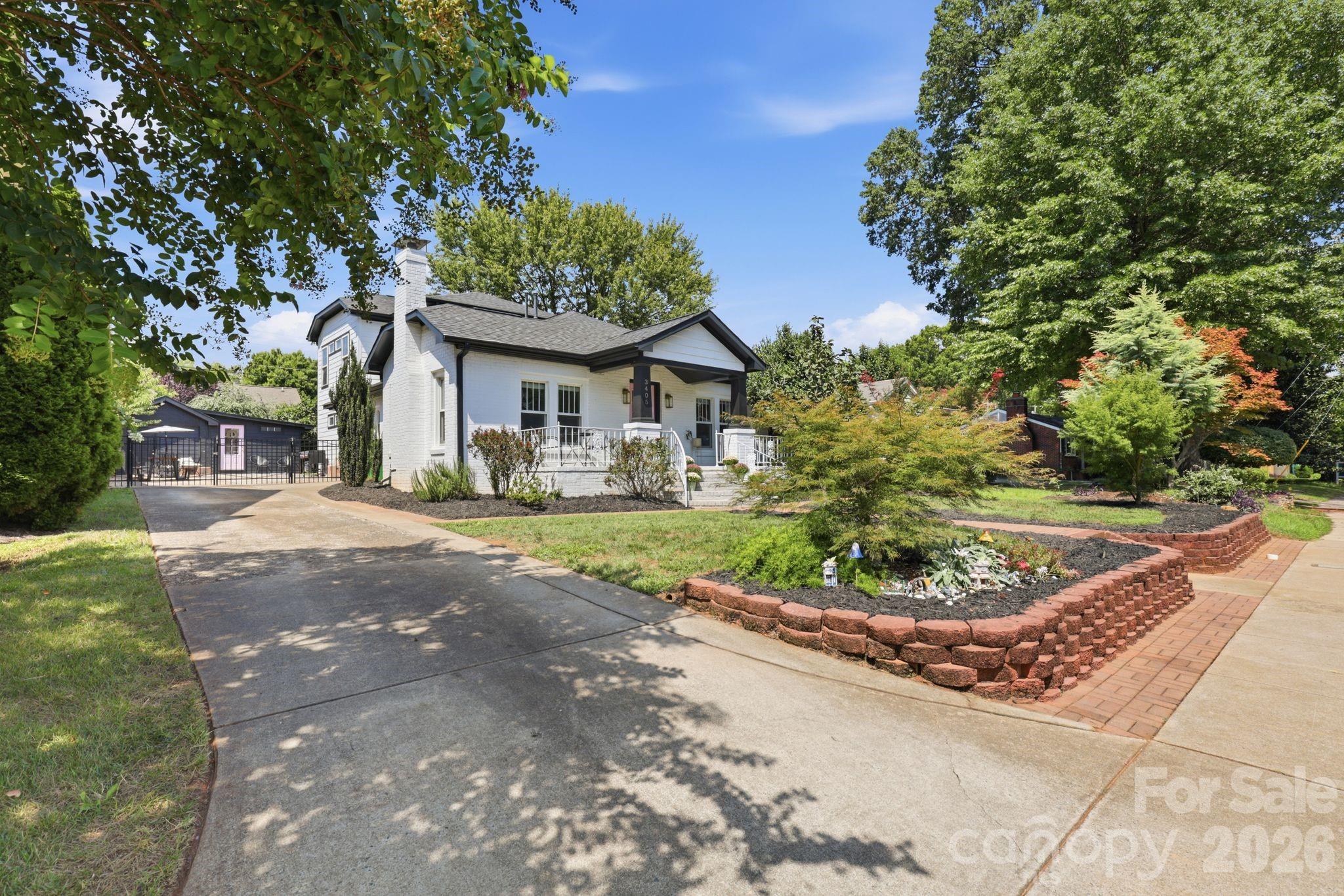 3405 Benard Avenue Property Photo 8