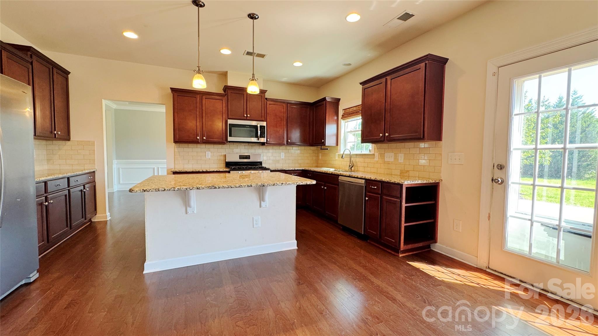 2082 Feldspar Drive Property Photo 3