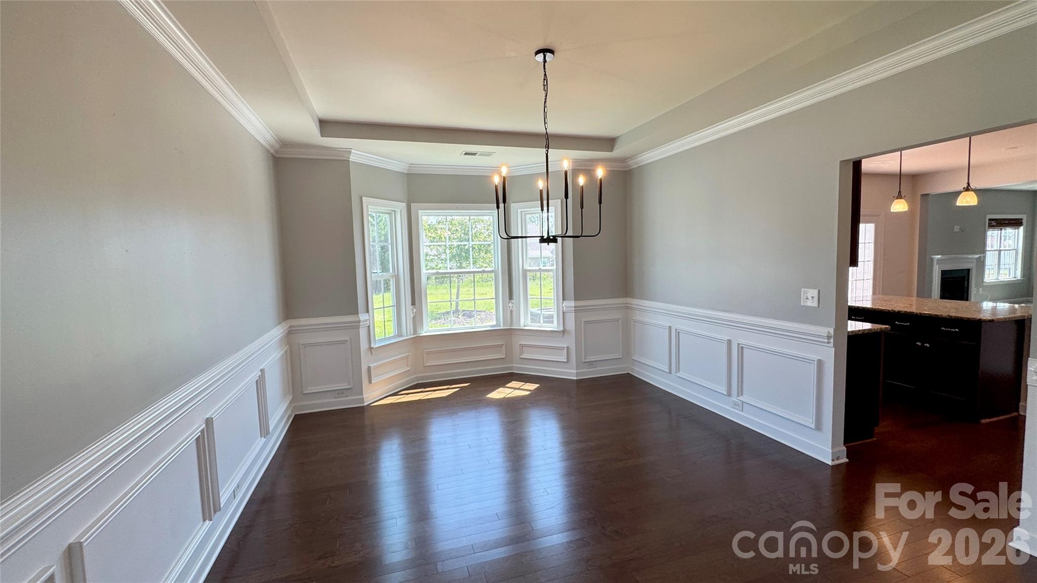 2082 Feldspar Drive Property Photo 5