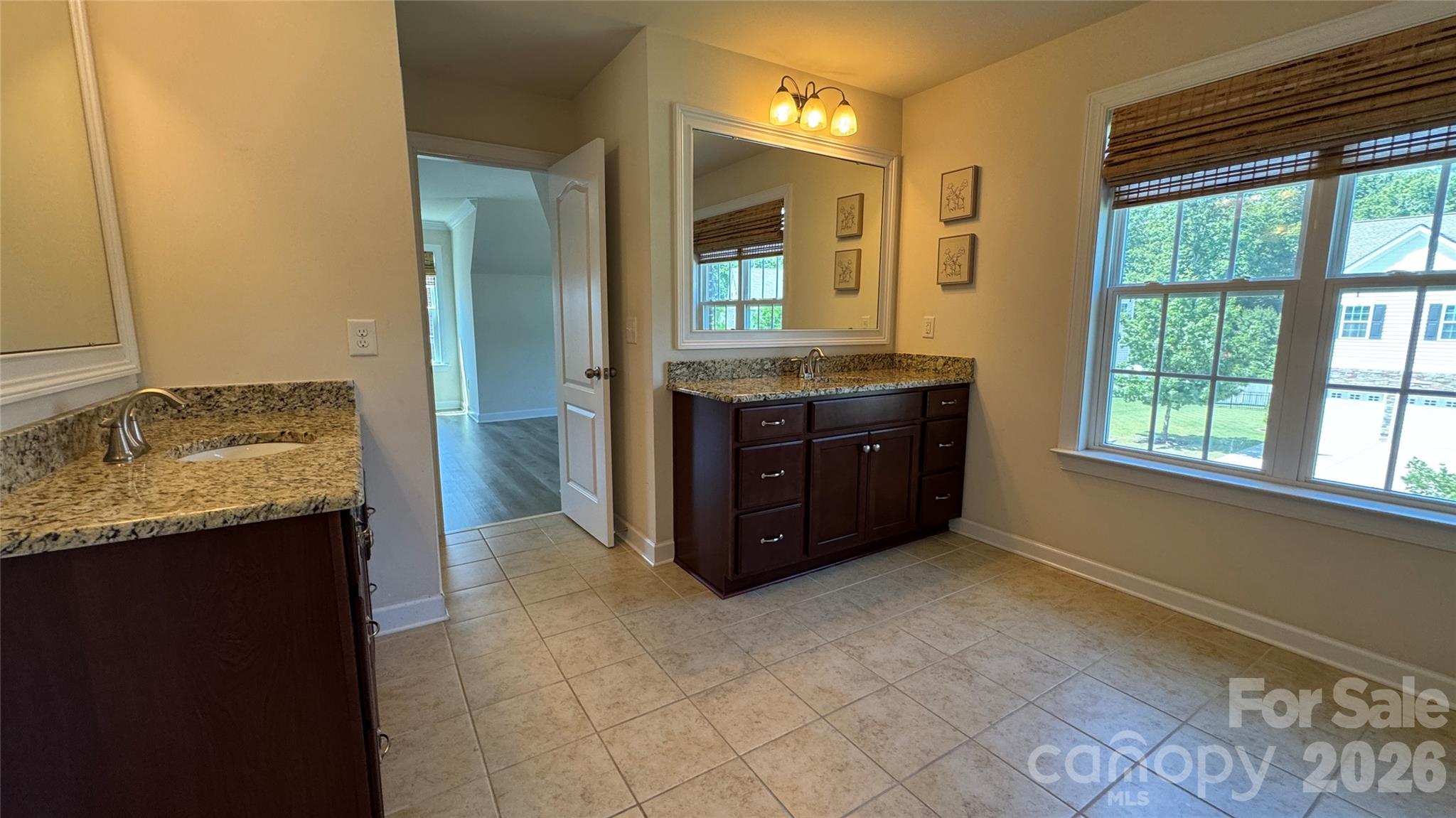 2082 Feldspar Drive Property Photo 12