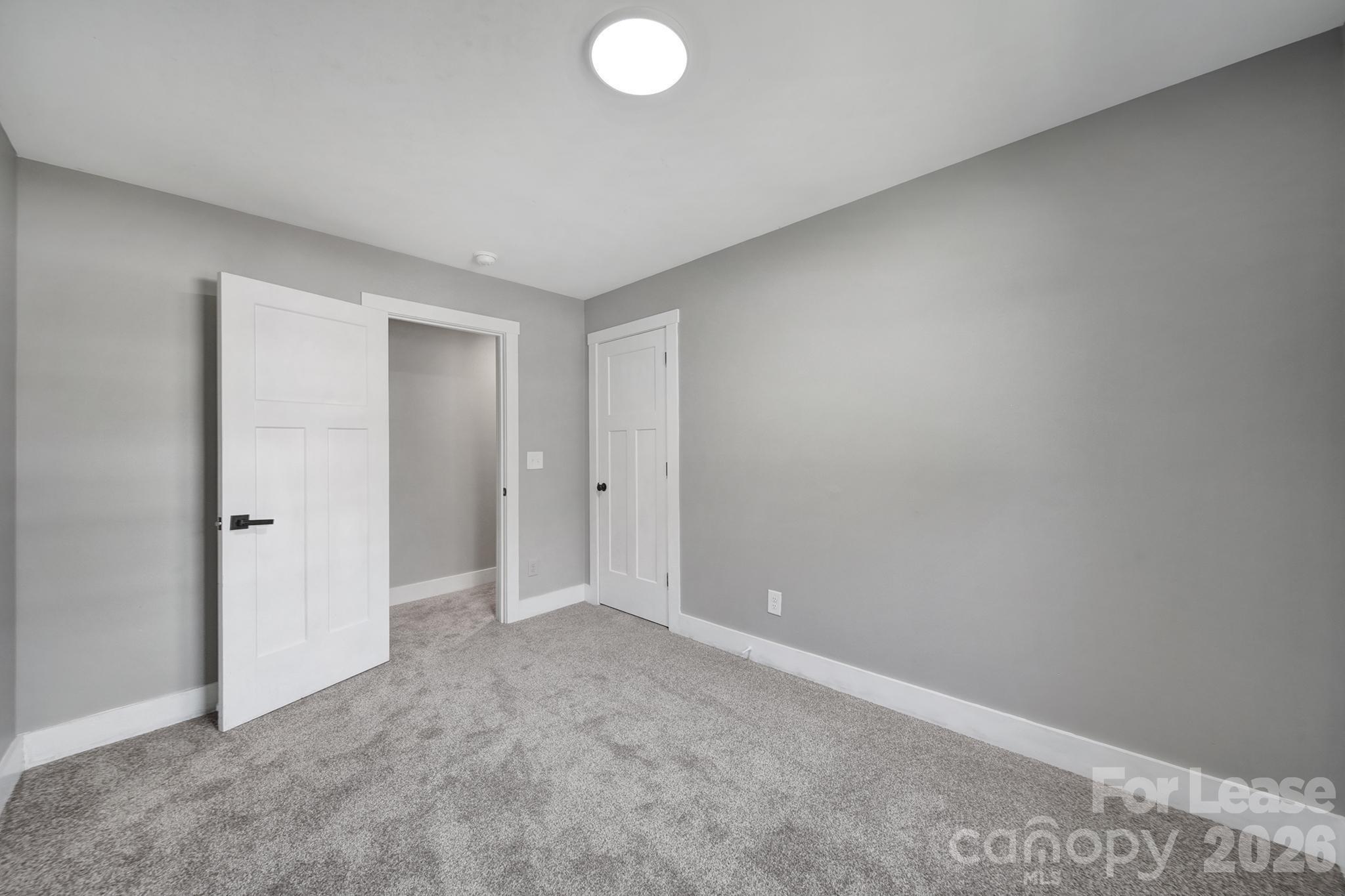 110 Carpenter Street Property Photo 12
