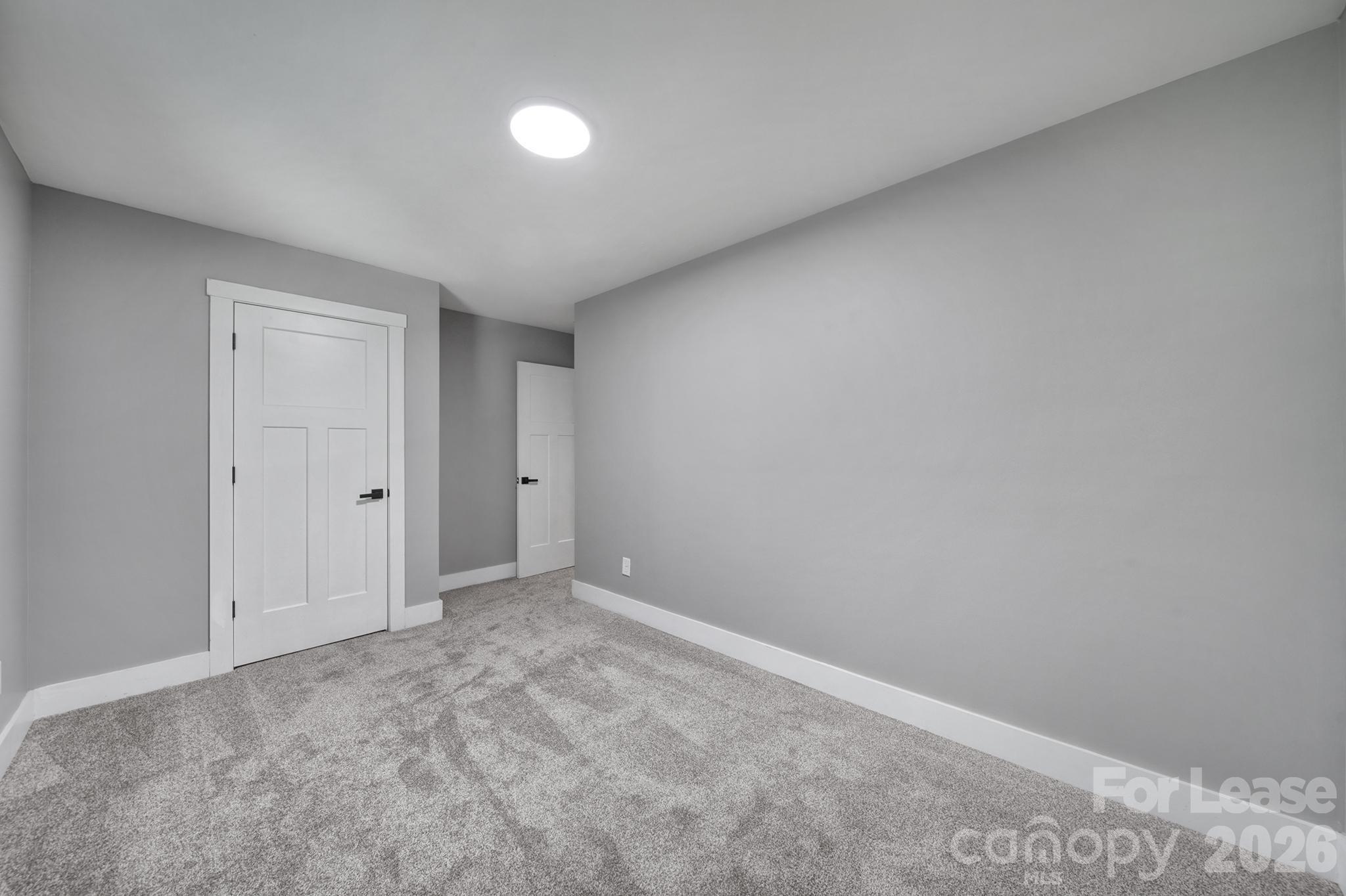 110 Carpenter Street Property Photo 13