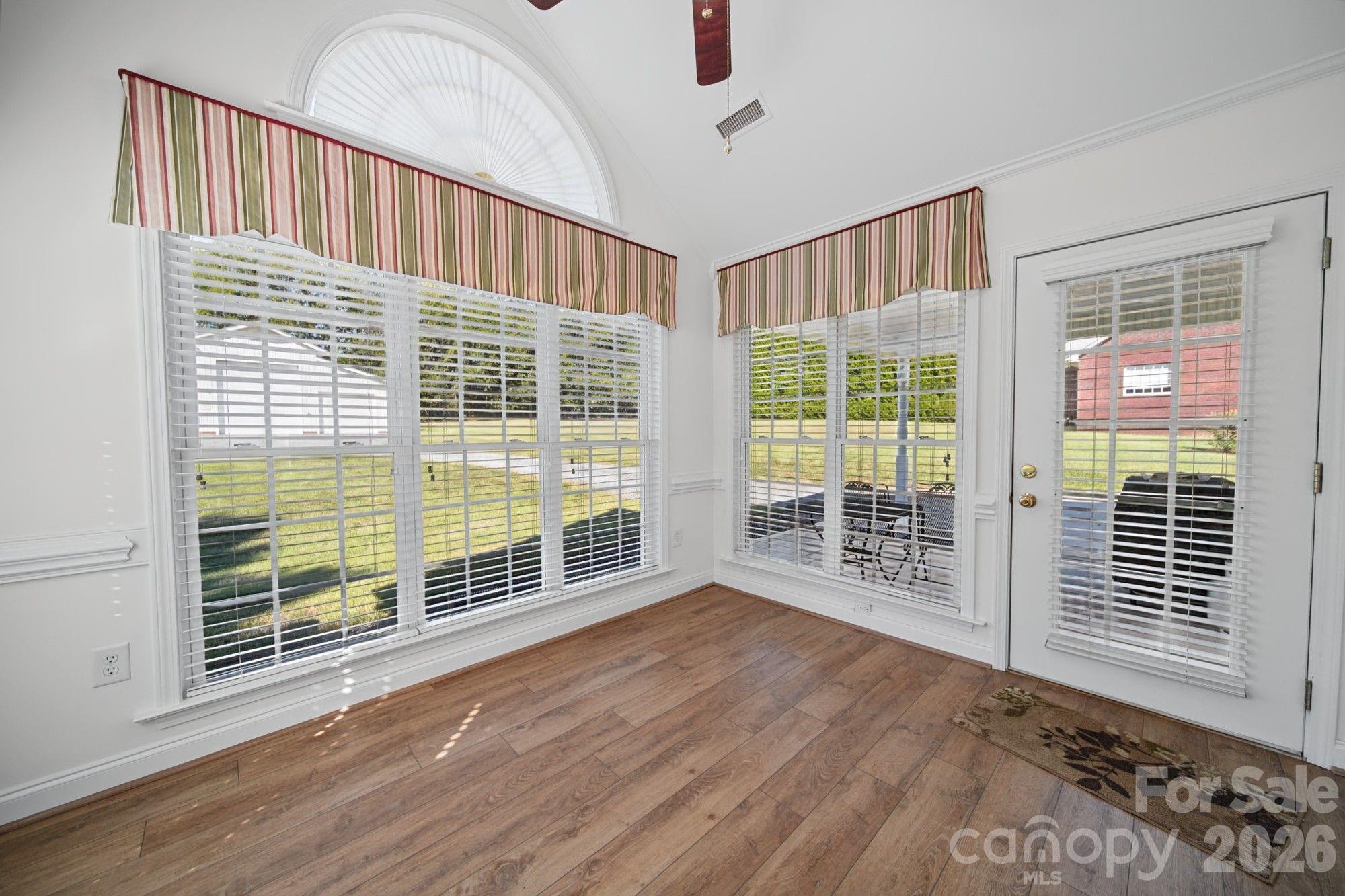 620 Redah Avenue Property Photo 13