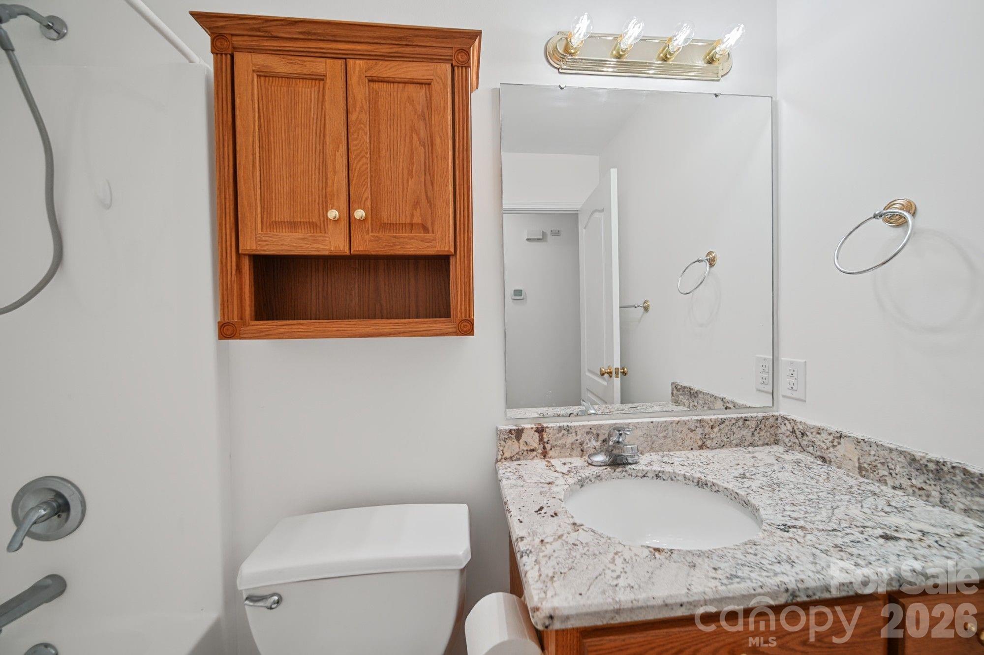 620 Redah Avenue Property Photo 17