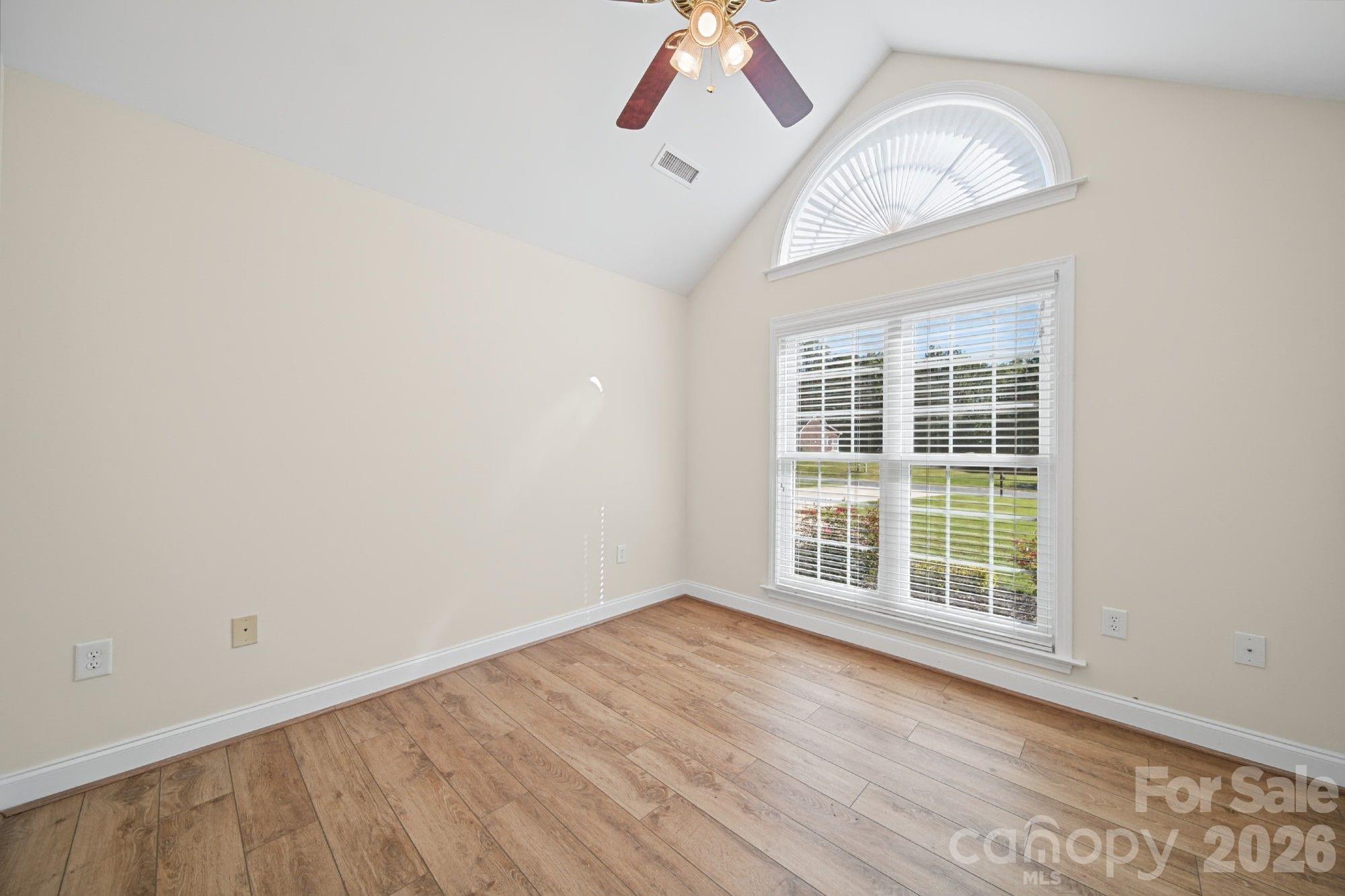 620 Redah Avenue Property Photo 19
