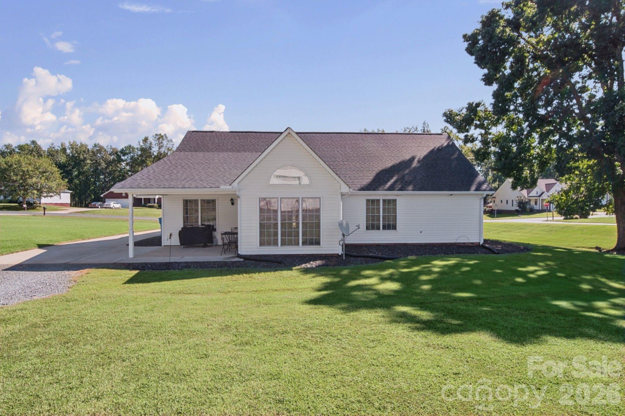 620 Redah Avenue Property Photo 32