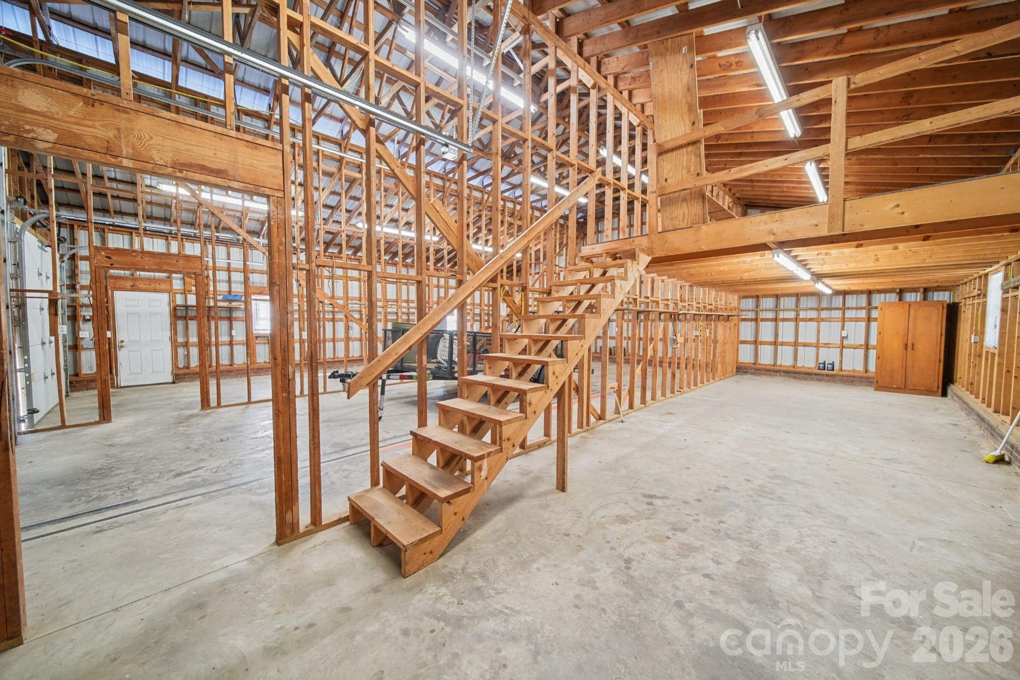 620 Redah Avenue Property Photo 36
