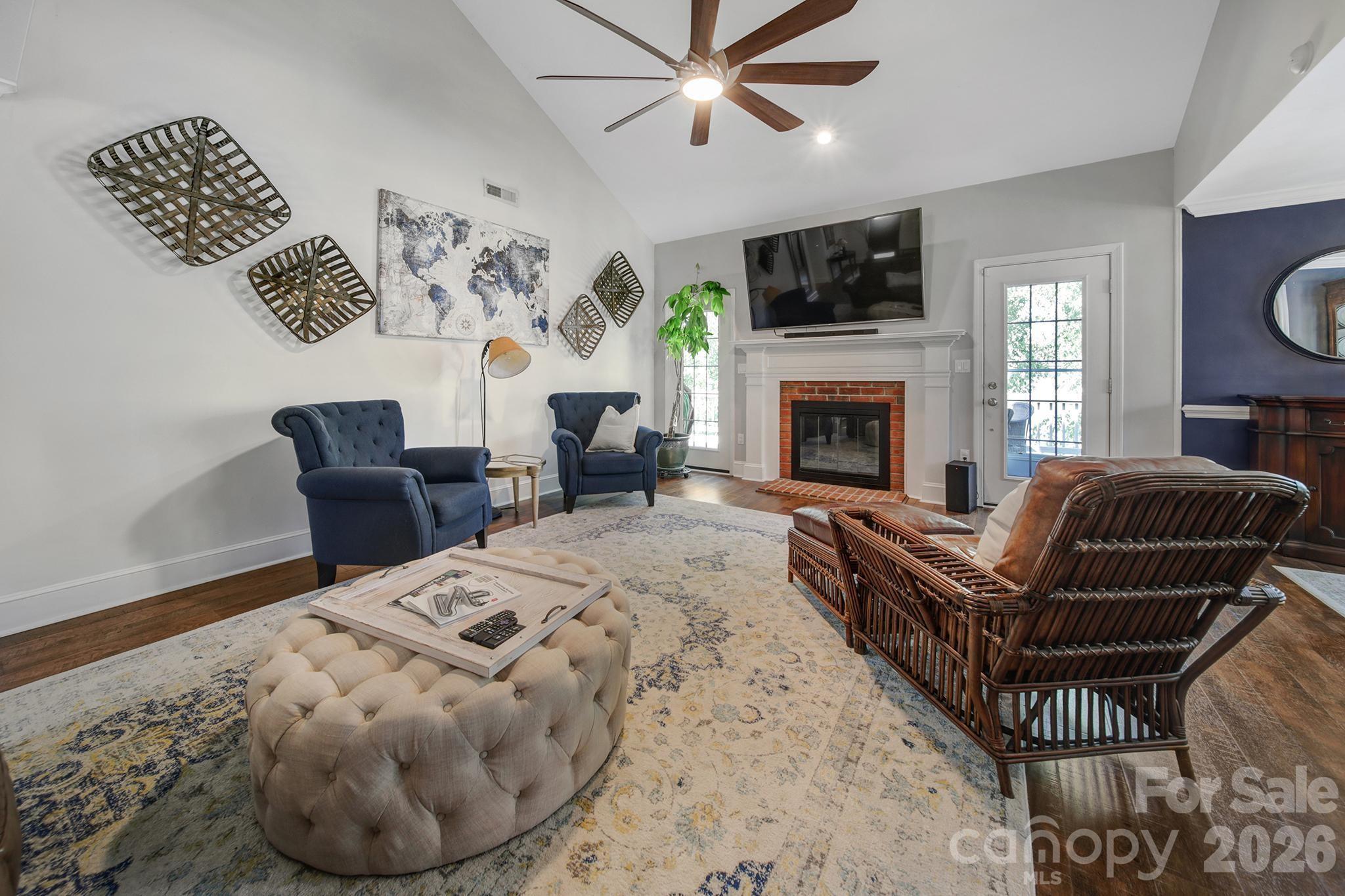 445 Cranborne Chase None Property Photo 4