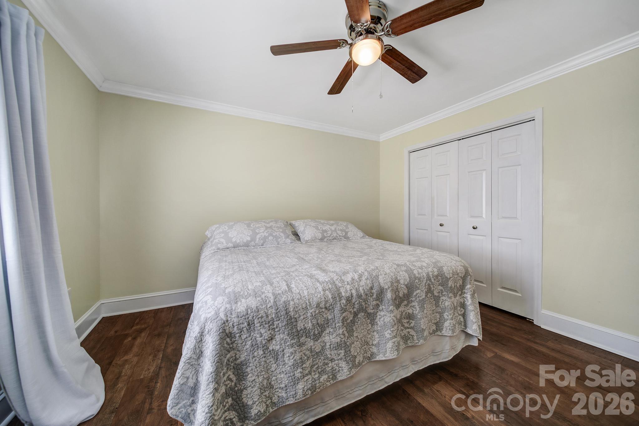 445 Cranborne Chase None Property Photo 33
