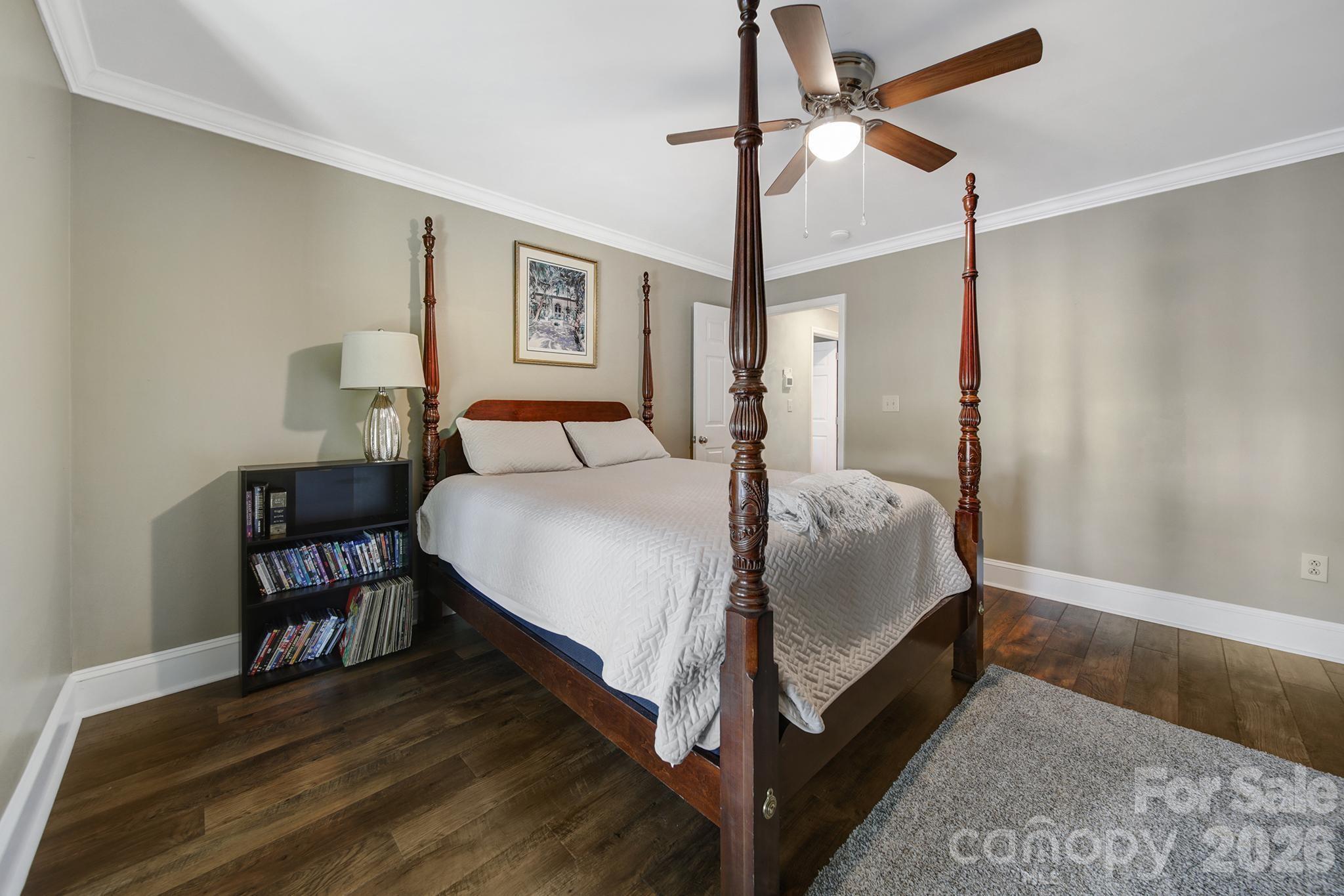 445 Cranborne Chase None Property Photo 35