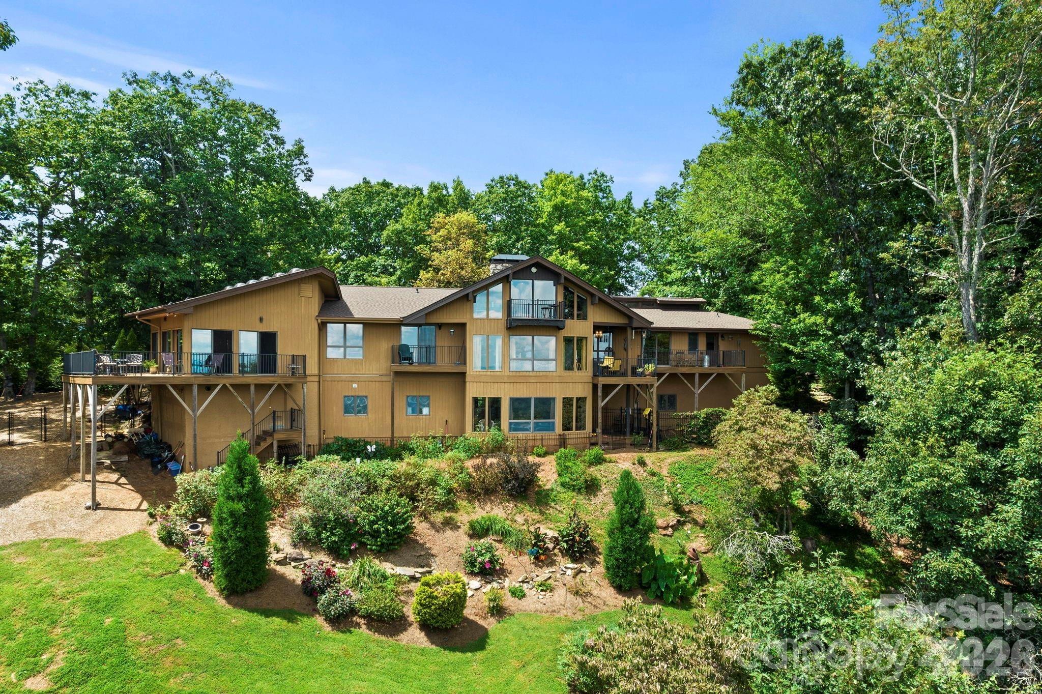 59 Chestnut Ridge Road Property Photo 2