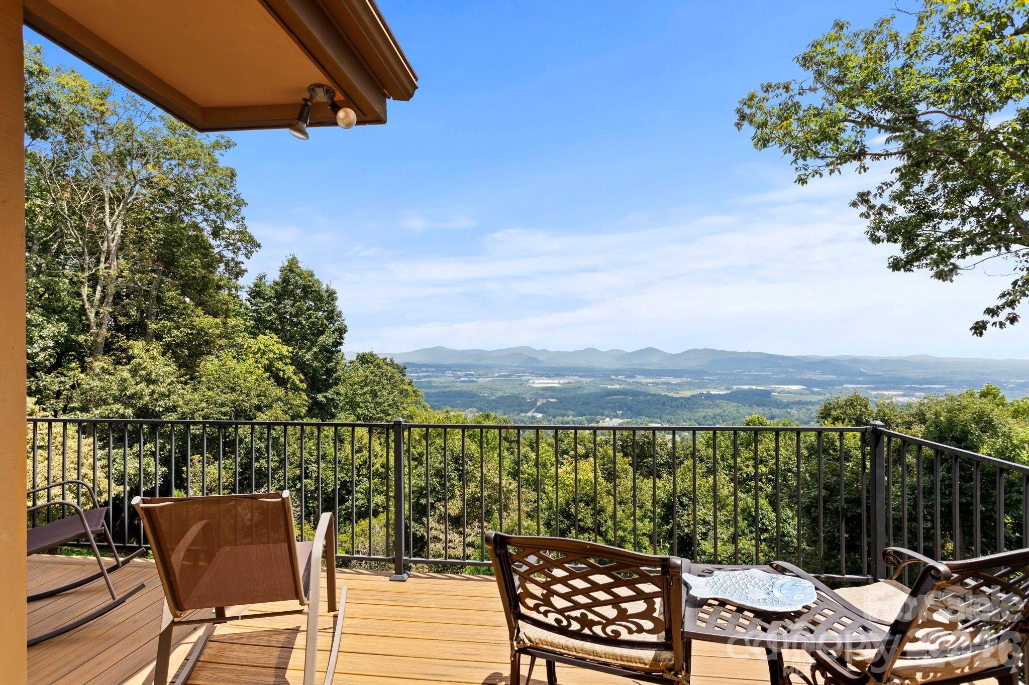 59 Chestnut Ridge Road Property Photo 3