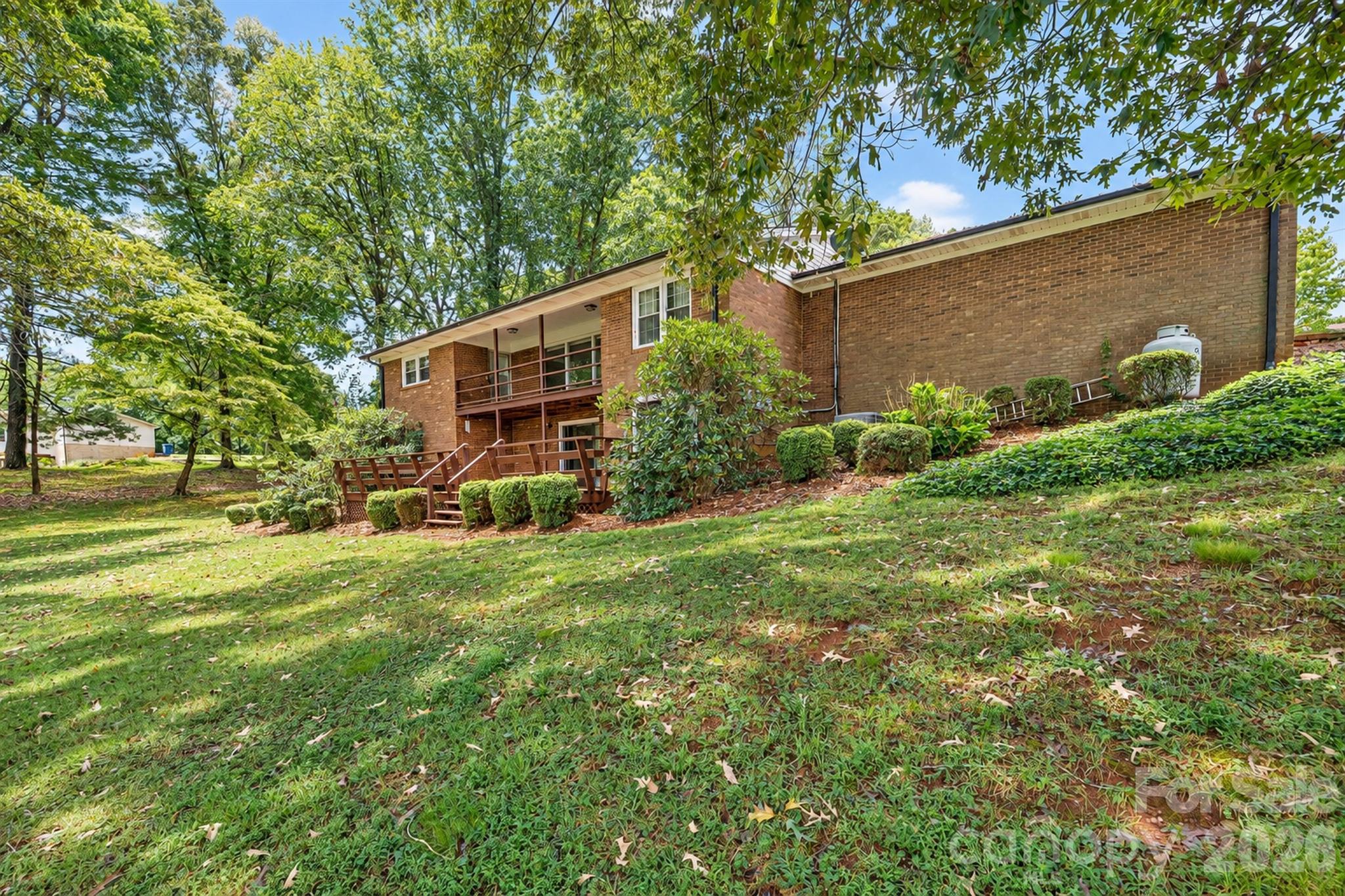 116 White Dogwood Lane Property Photo 7