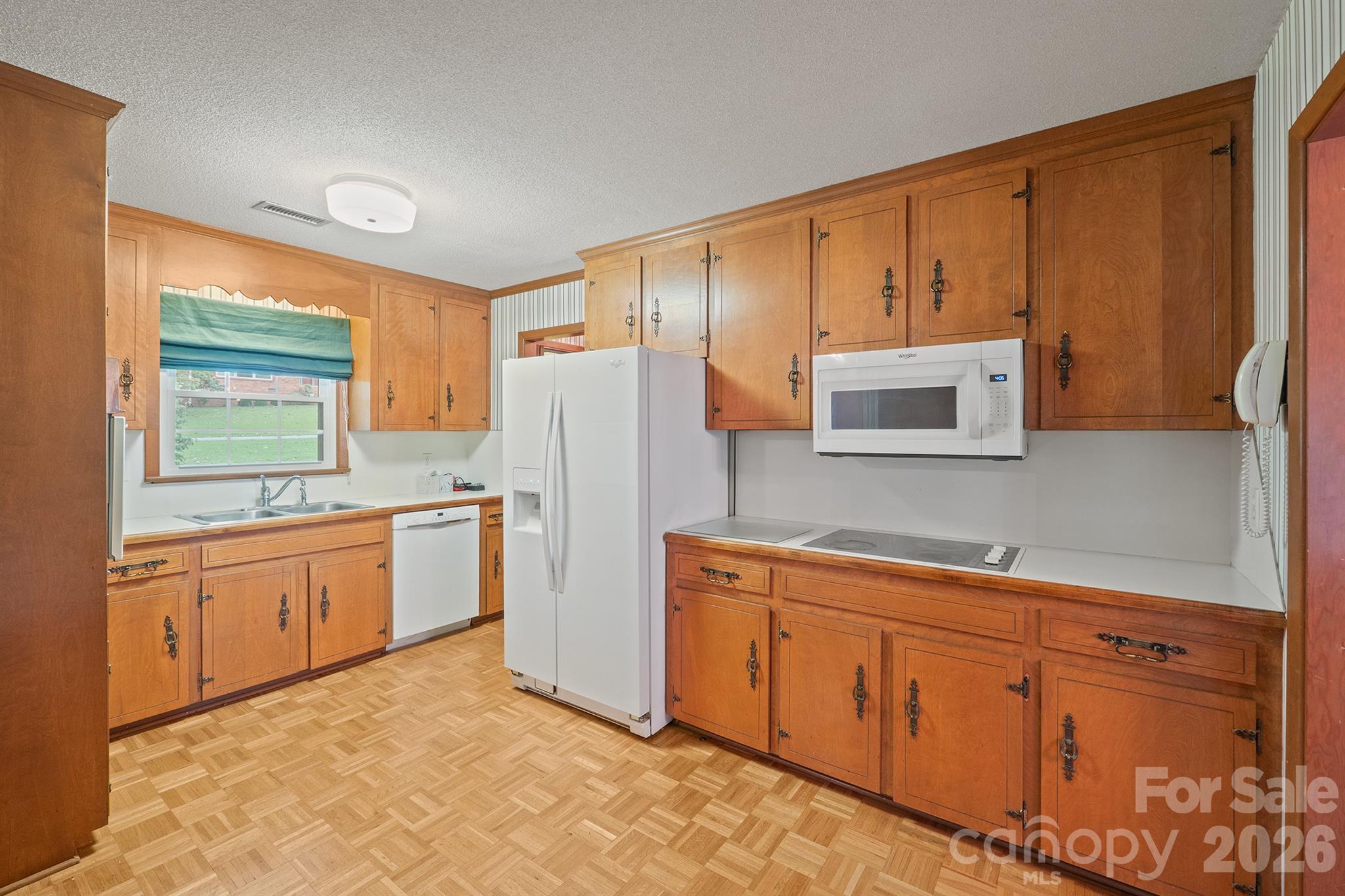 116 White Dogwood Lane Property Photo 16