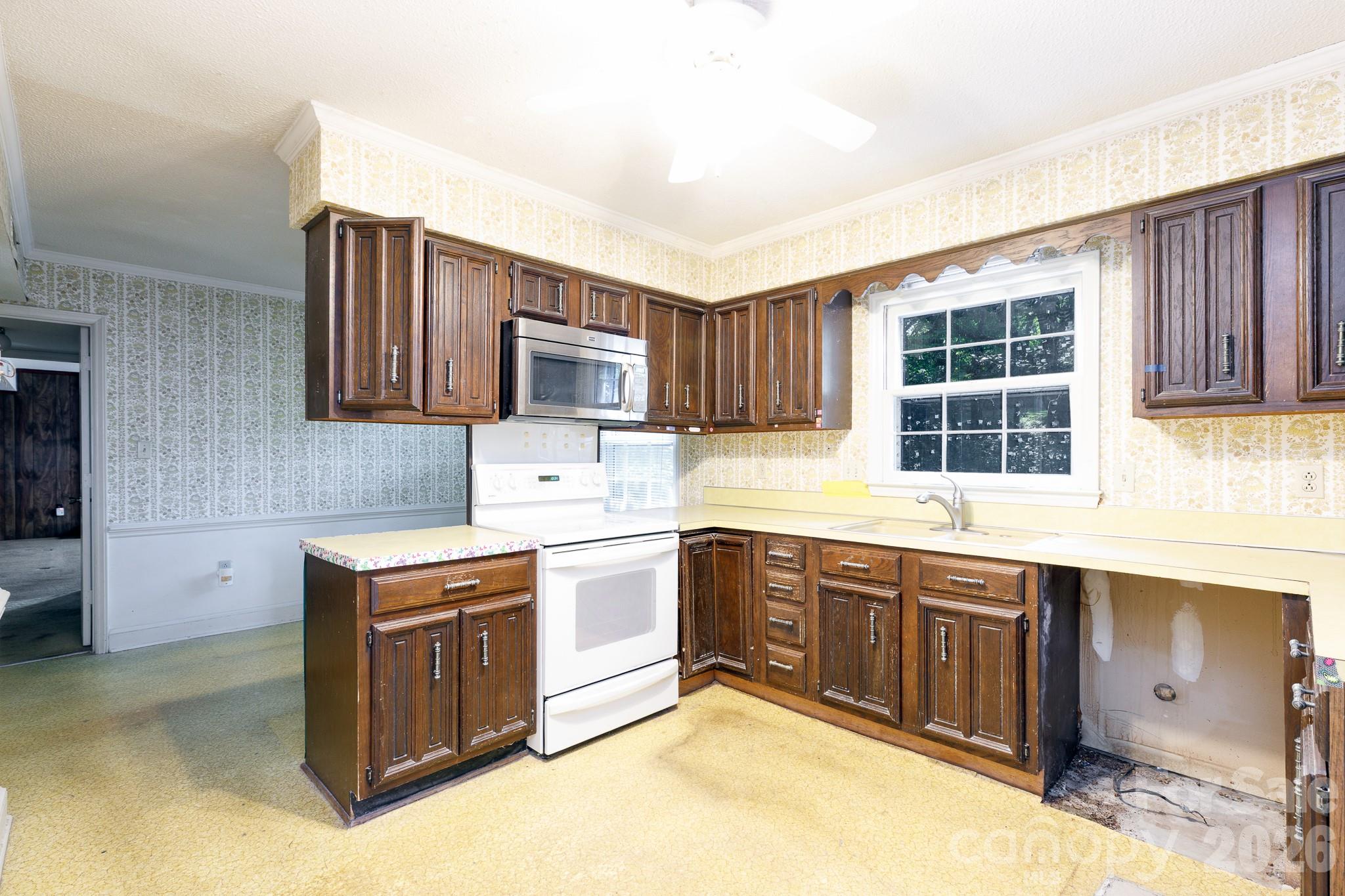 6323 Chalyce Lane Property Photo 14