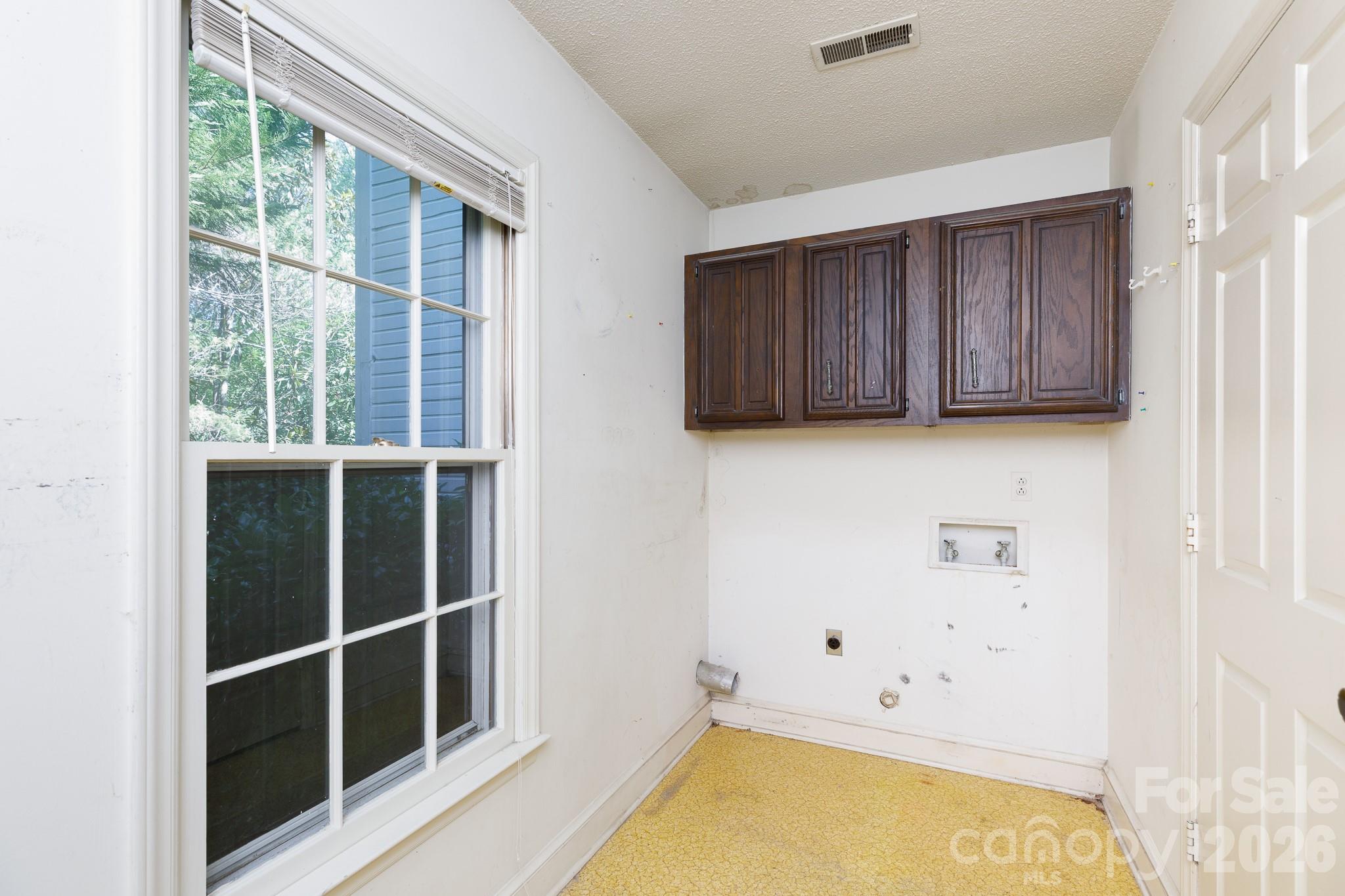 6323 Chalyce Lane Property Photo 19