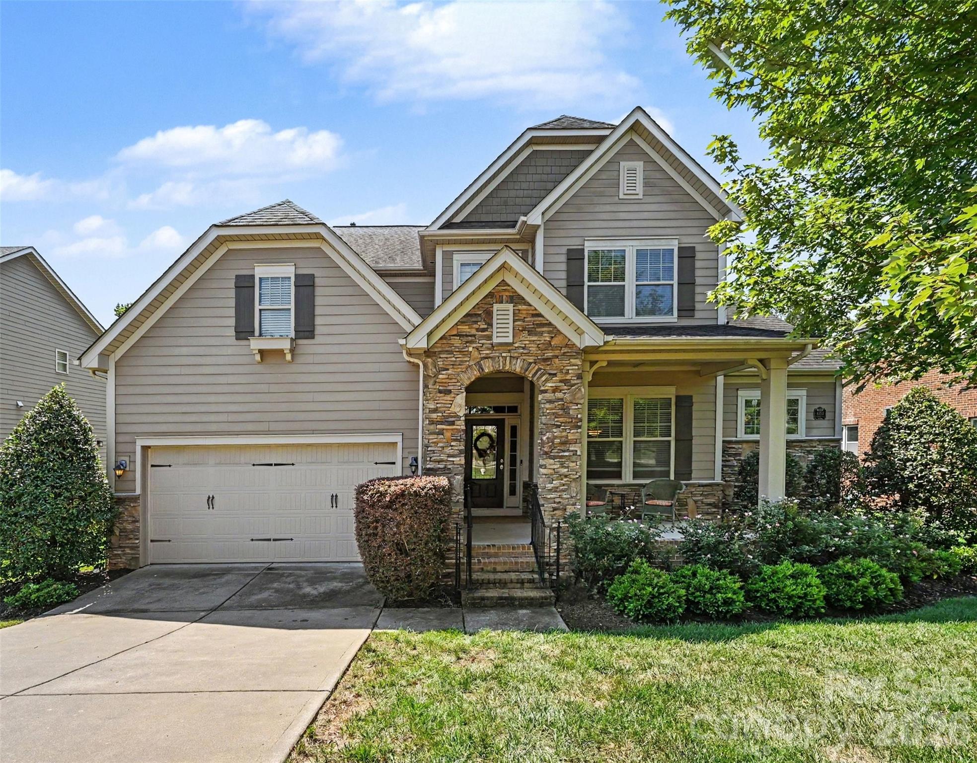 4106 Deer Track Court Property Photo 2