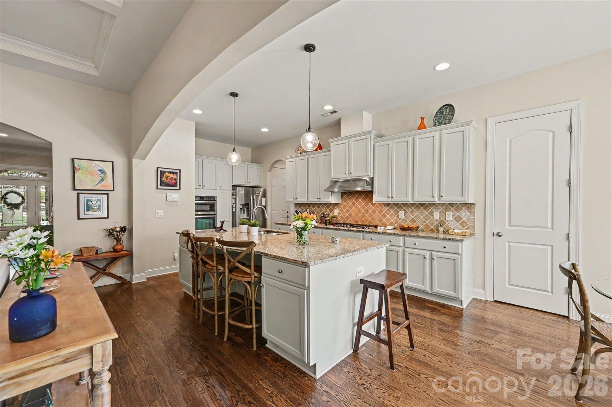 4106 Deer Track Court Property Photo 9
