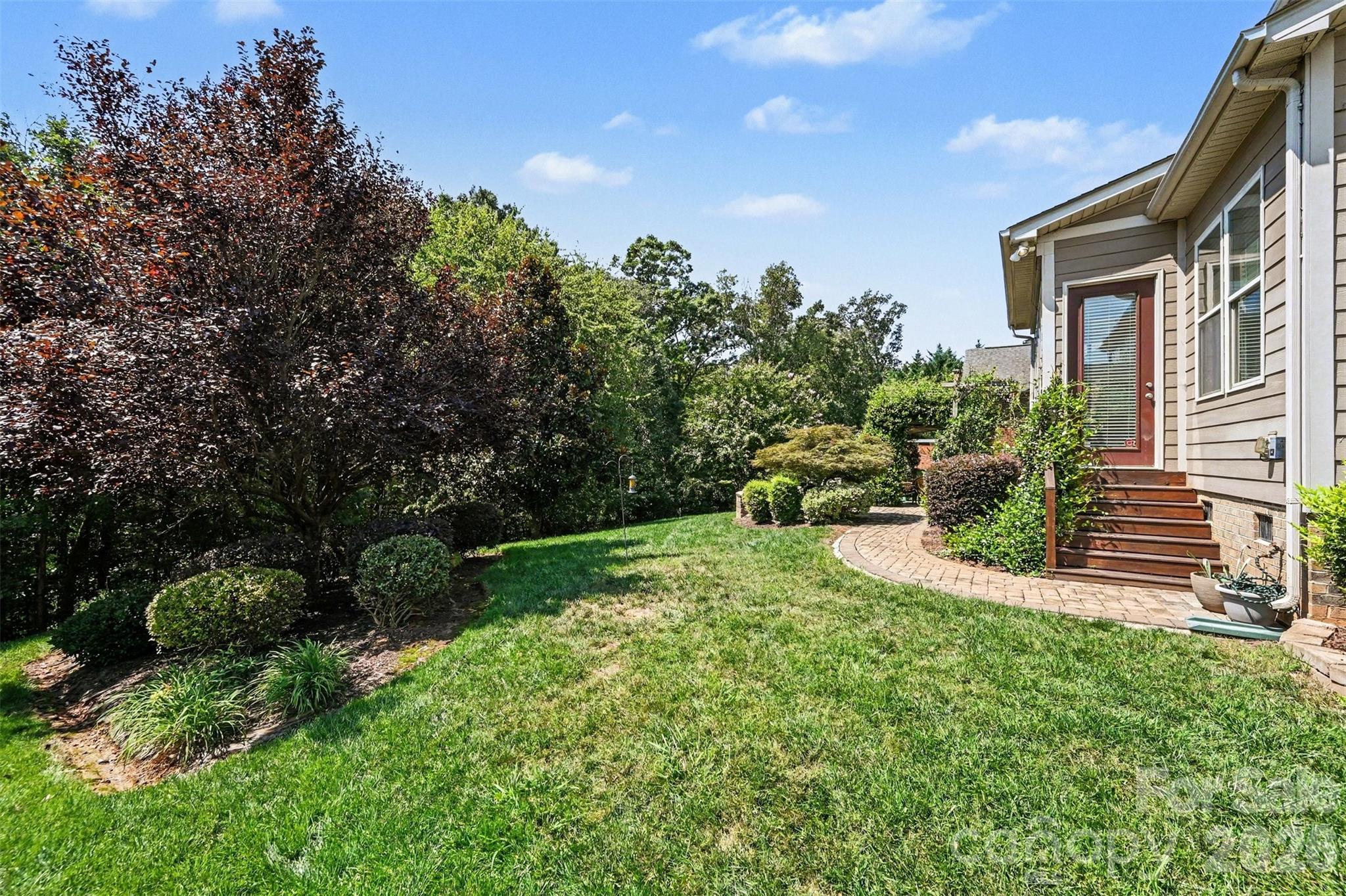4106 Deer Track Court Property Photo 28