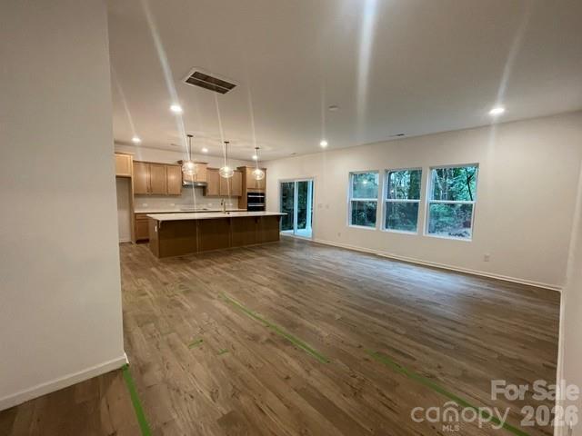 130 E Springhouse Court 14 Property Photo 3