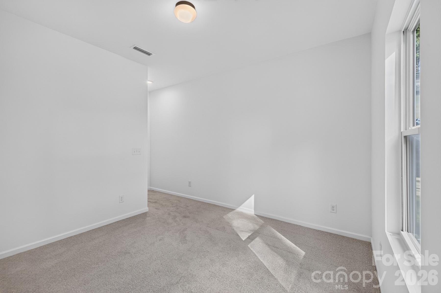 130 E Springhouse Court 14 Property Photo 24