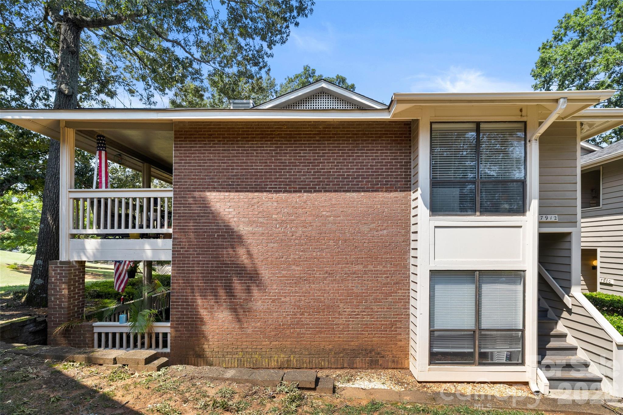 7912 Greenside Court Property Photo 16