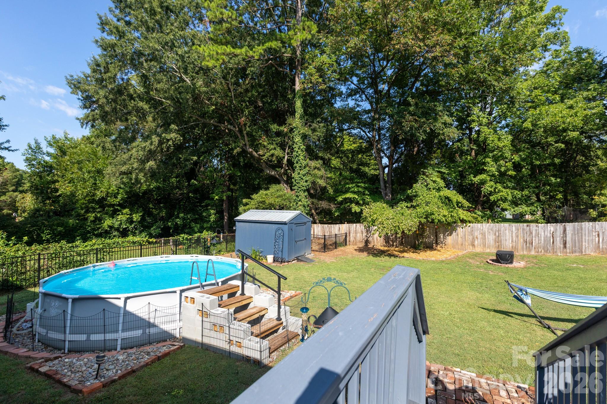 1030 N Jackson Street Property Photo 20