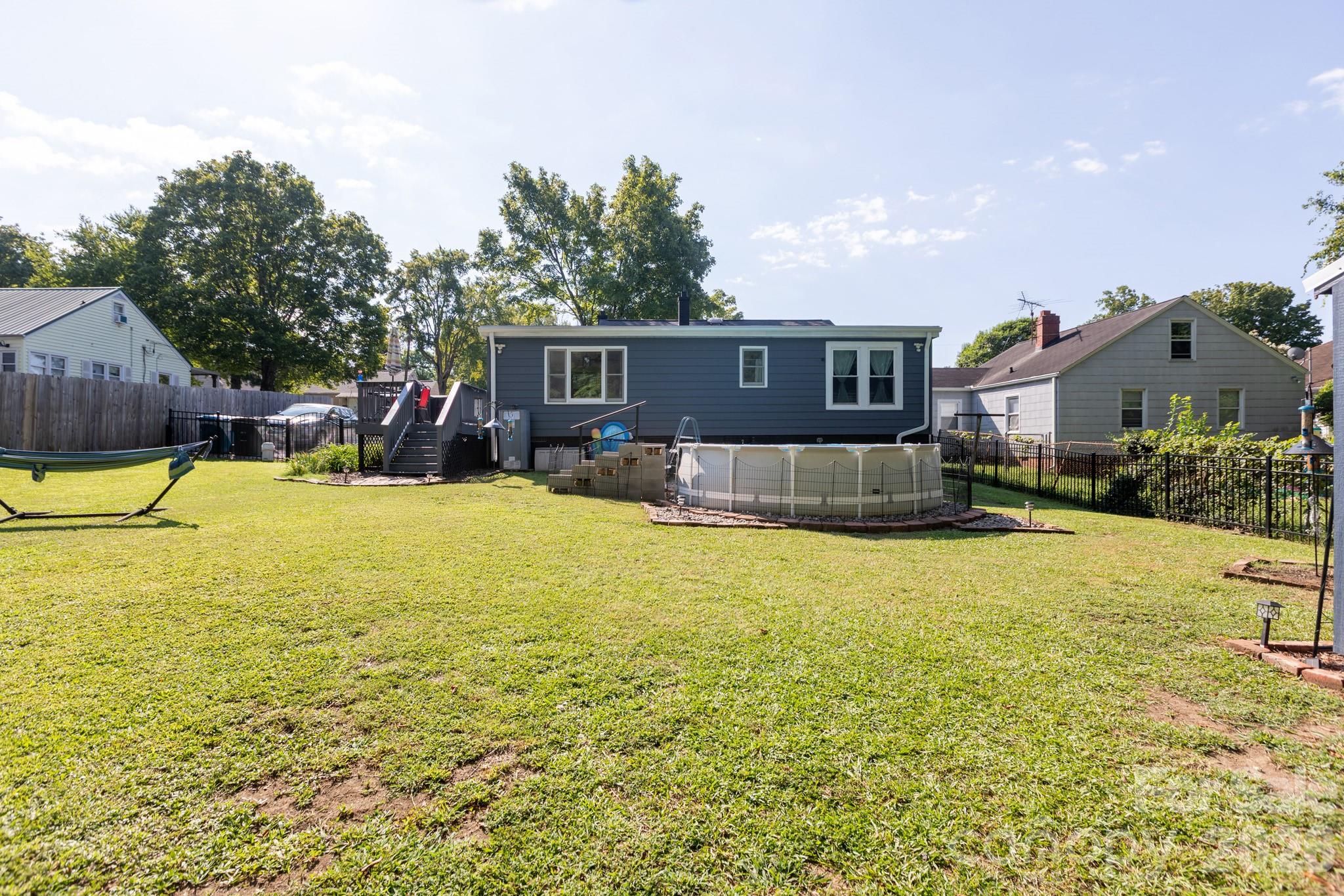 1030 N Jackson Street Property Photo 21