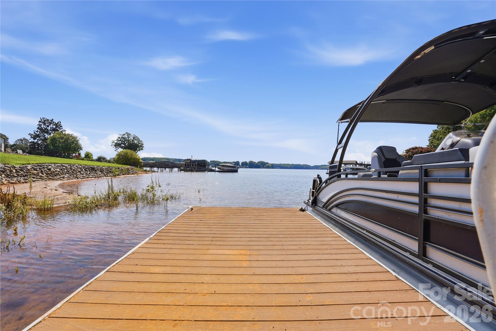 332 Shoreline Loop Property Photo 42