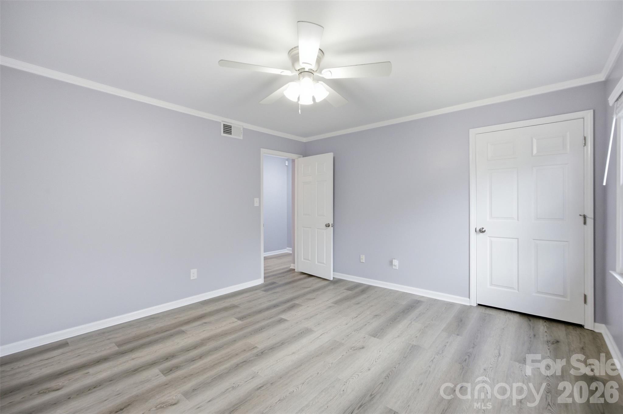 1228 Oakwood Avenue B Property Photo 19